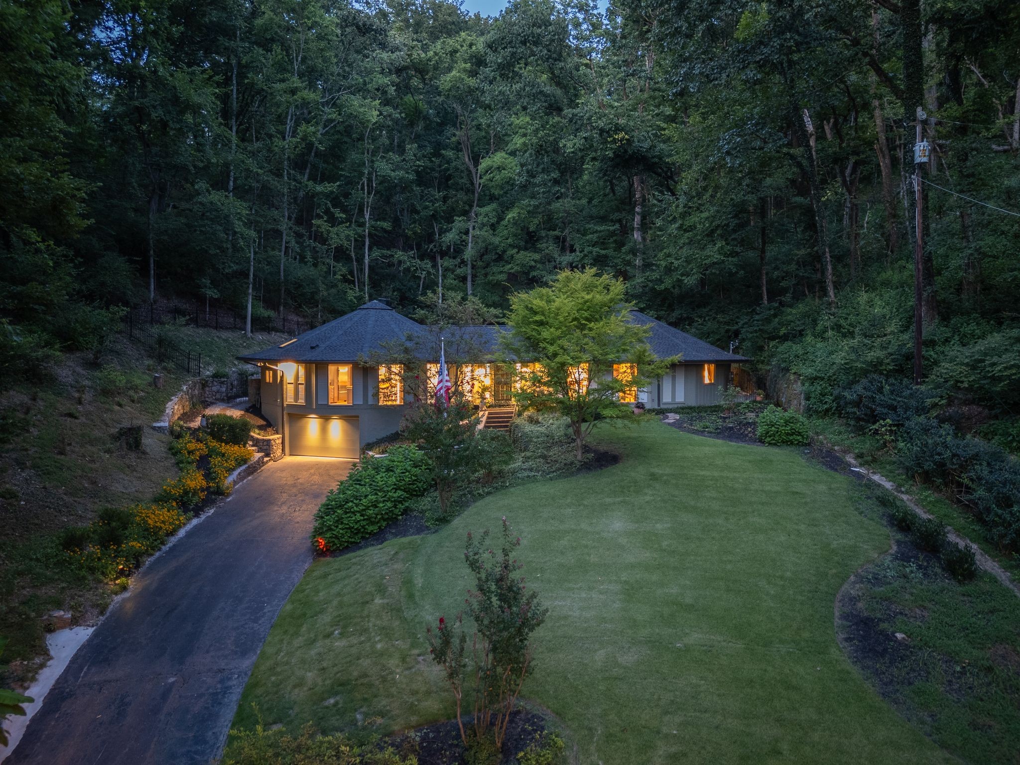  5856 Beauregard Dr, Nashville, TN, 37215 - 物件實景