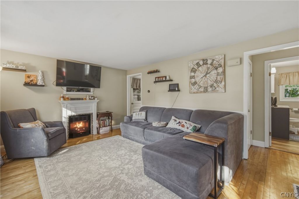 Belmore Dr, Syracuse, NY 13212 #1