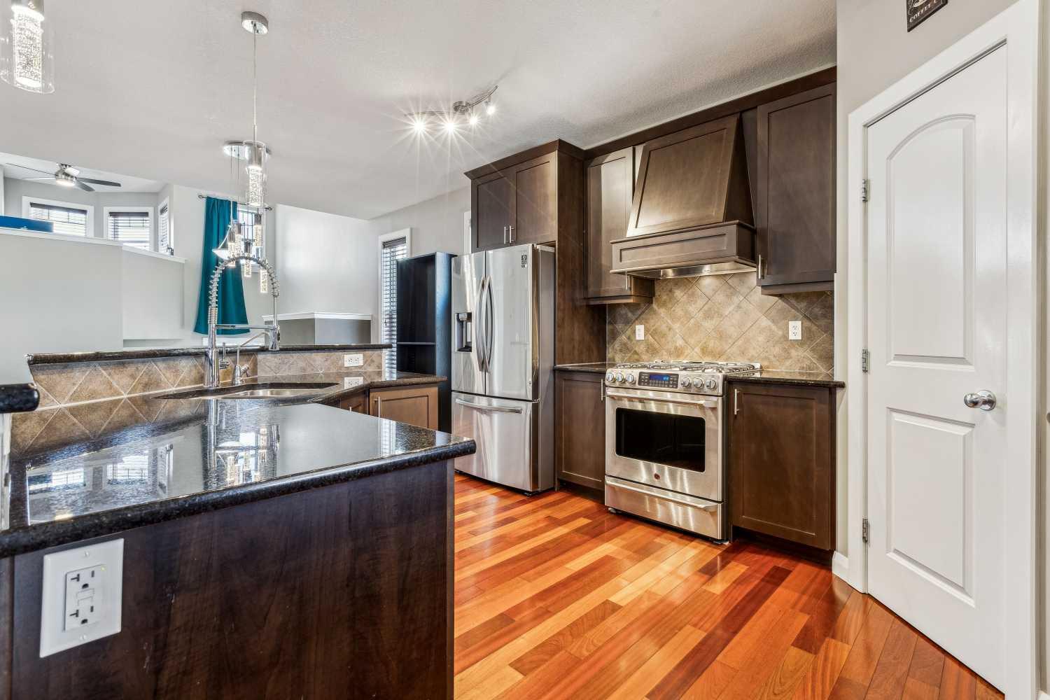 OKOTOKS, Alberta, T1S 0K1, CA, 4 Bedrooms Bedrooms, ,3 BathroomsBathrooms,Residential,For Sale,1948966