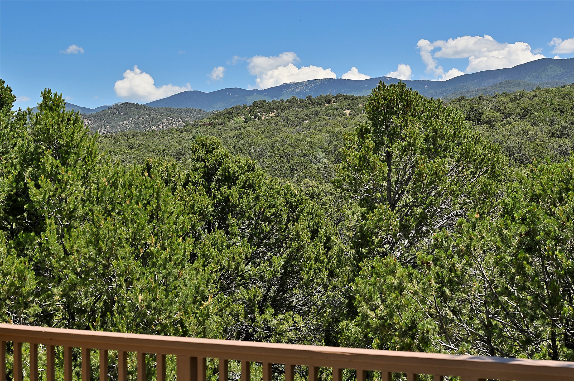  409 Brownell Howland Road - 物件實景