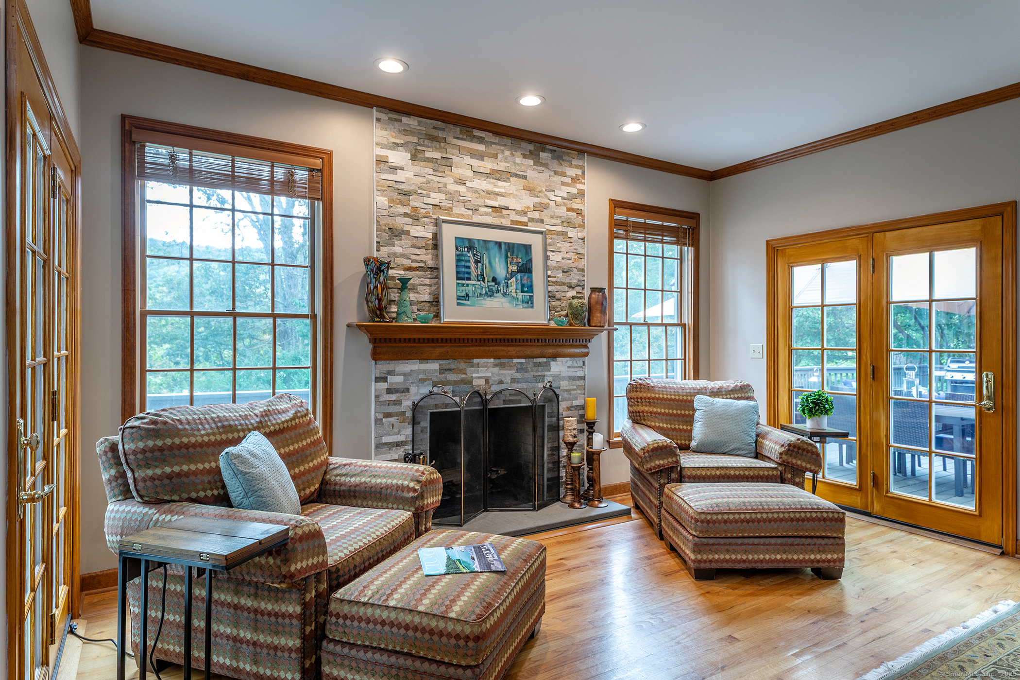 New Fairfield, Connecticut, 06812, United States, 4 Bedrooms Bedrooms, ,6 BathroomsBathrooms,Residential,For Sale,1949816