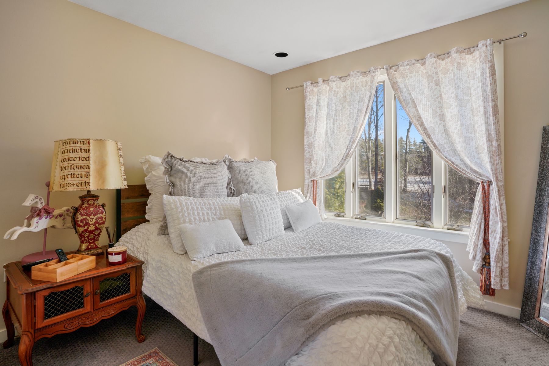  417 Candia Road - 物件實景