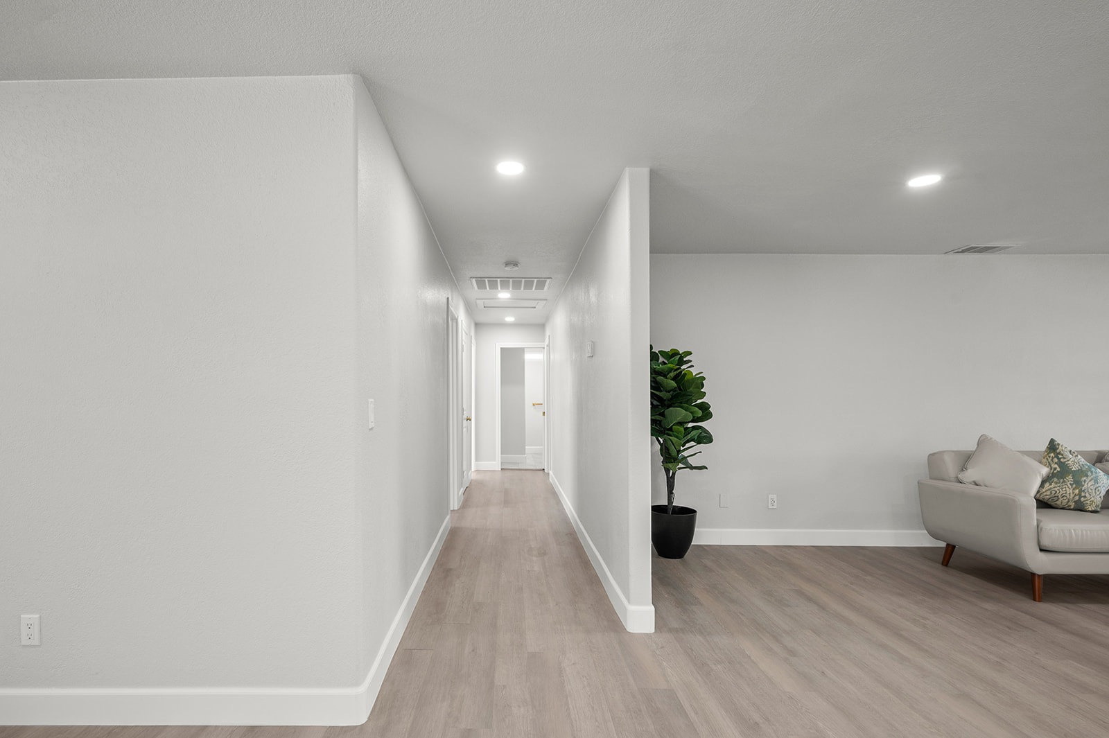 Menifee, California, 92587, United States, 5 Bedrooms Bedrooms, ,4 BathroomsBathrooms,Residential,For Sale,1986088