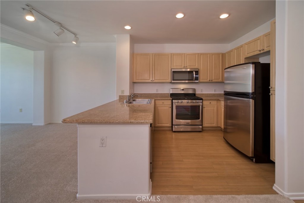 Irvine, California, 92612, United States, 1 Bedroom Bedrooms, ,1 BathroomBathrooms,Residential,For Sale,1906598