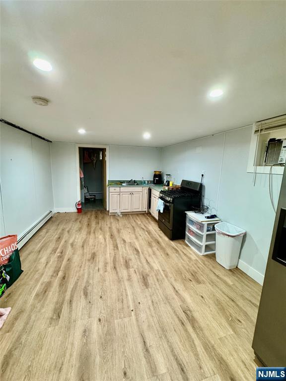 Clifton, New Jersey, 07014, United States, 4 Bedrooms Bedrooms, ,3 BathroomsBathrooms,Residential,For Sale,1937697