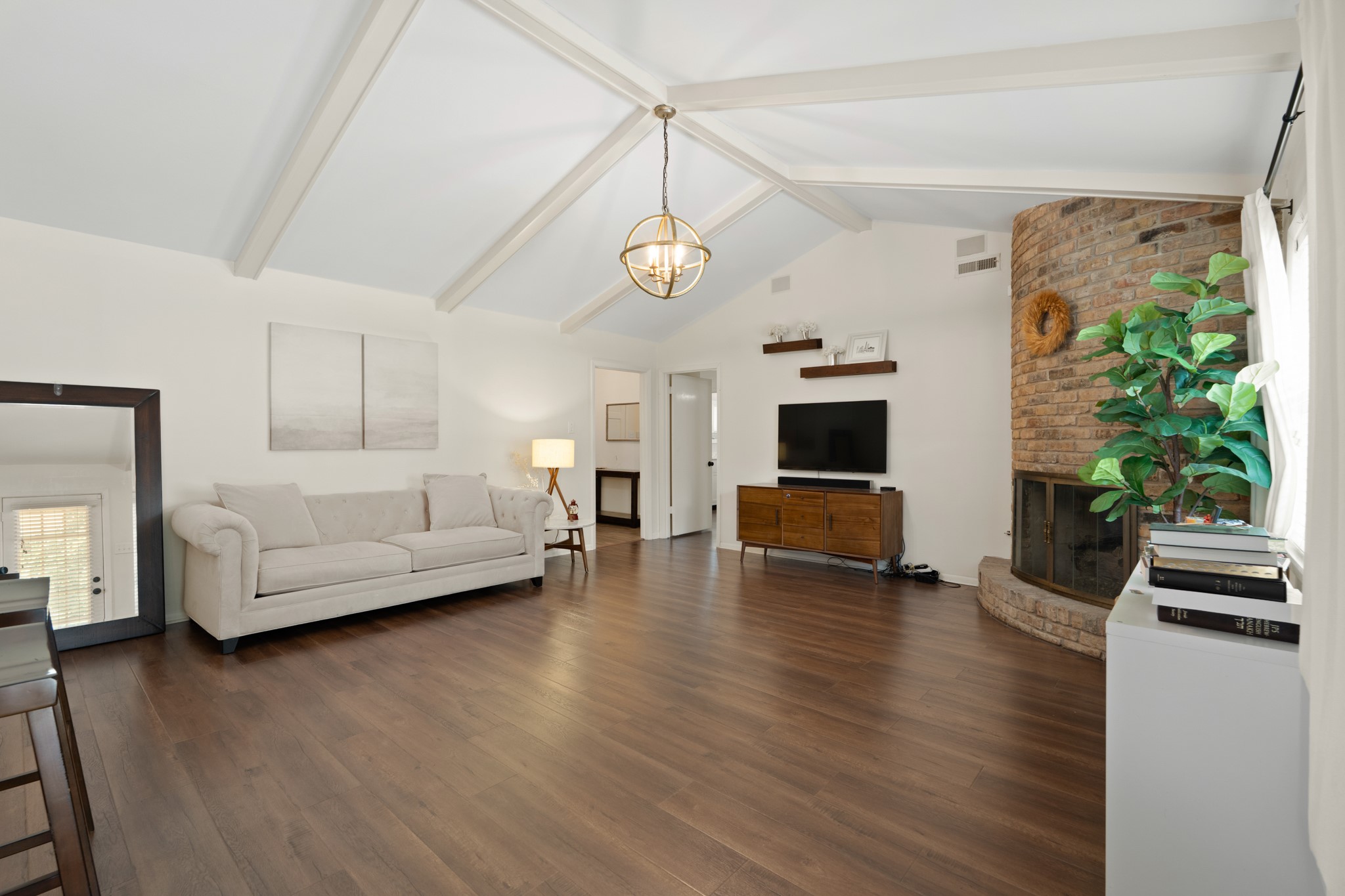 Houston, Texas, 77096, United States, 3 Bedrooms Bedrooms, ,2 BathroomsBathrooms,Residential,For Sale,1998285