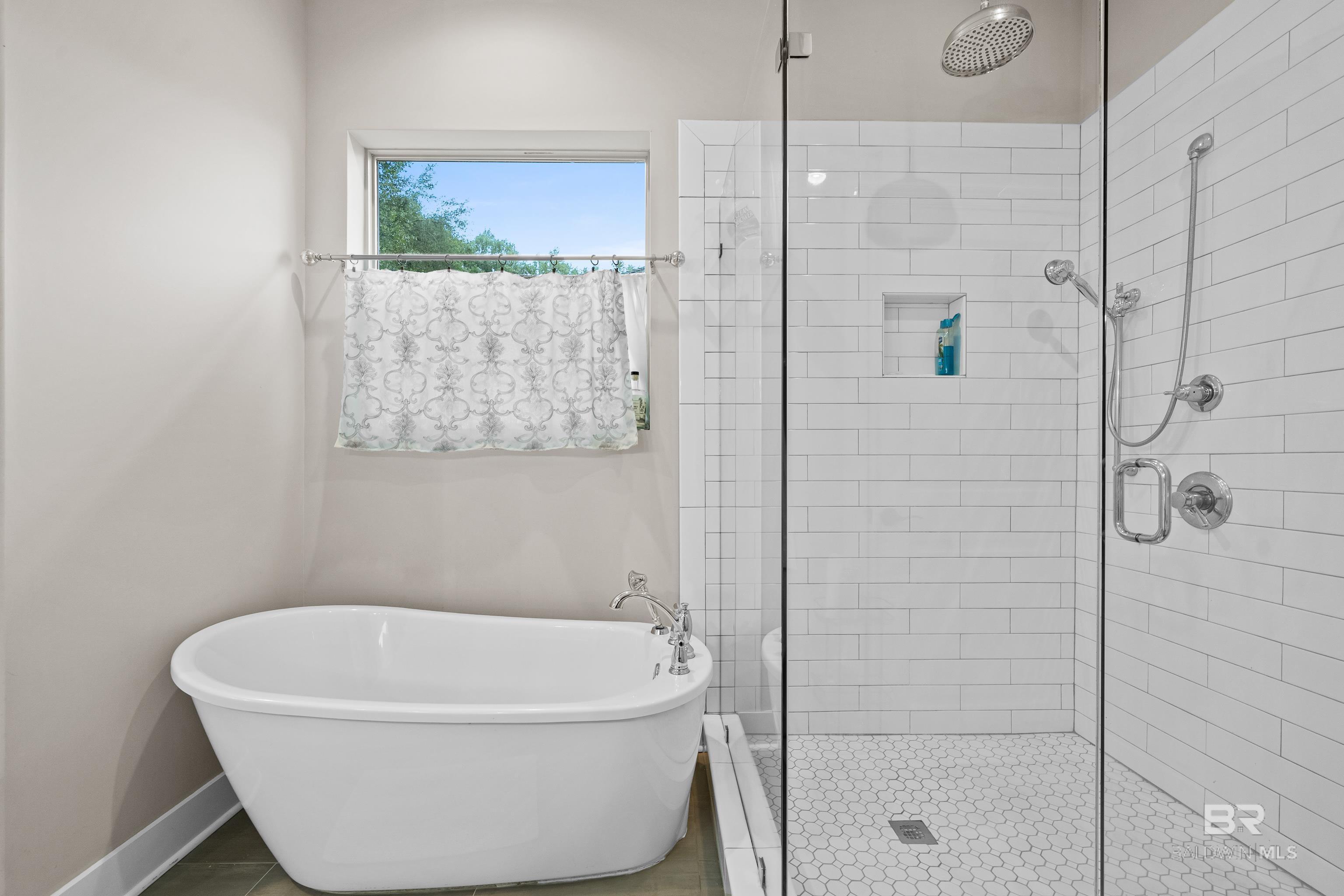 Fairhope, Alabama, 36532, United States, 4 Bedrooms Bedrooms, ,3 BathroomsBathrooms,Residential,For Sale,1804784