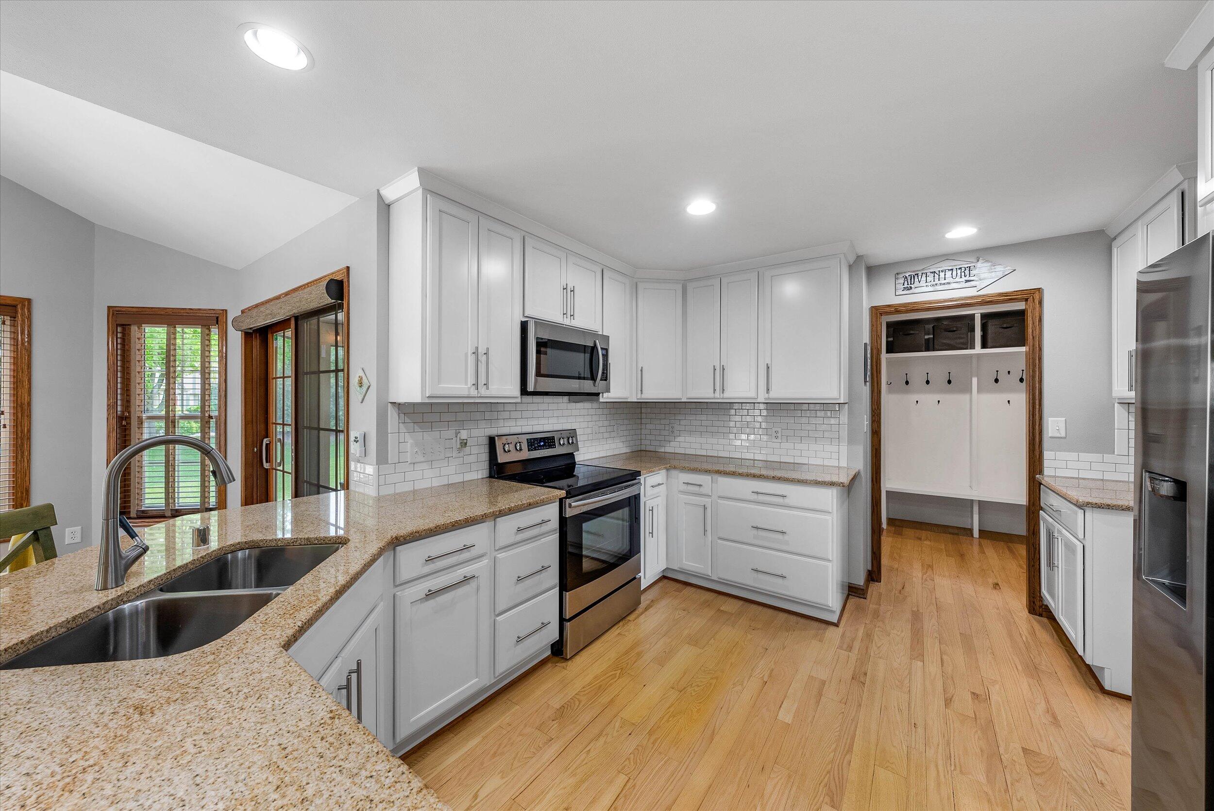 Germantown, Wisconsin, 53022, United States, 3 Bedrooms Bedrooms, ,3 BathroomsBathrooms,Residential,For Sale,1987563