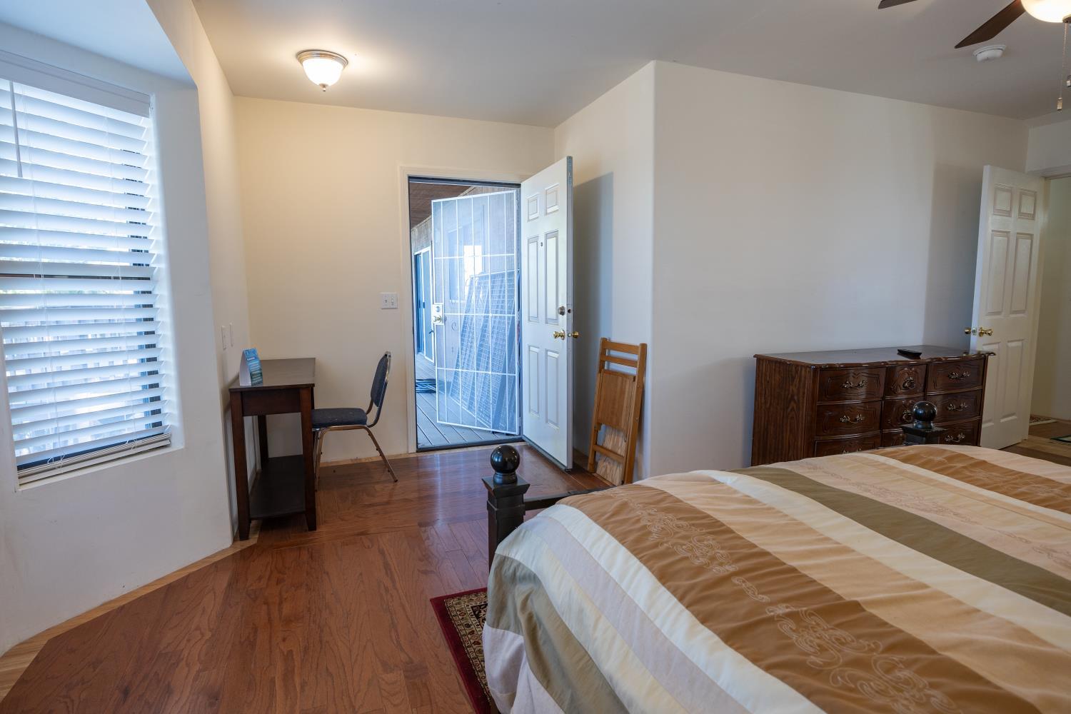 Yosemite West, California, 95389, United States, 5 Bedrooms Bedrooms, ,4 BathroomsBathrooms,Residential,For Sale,2005695