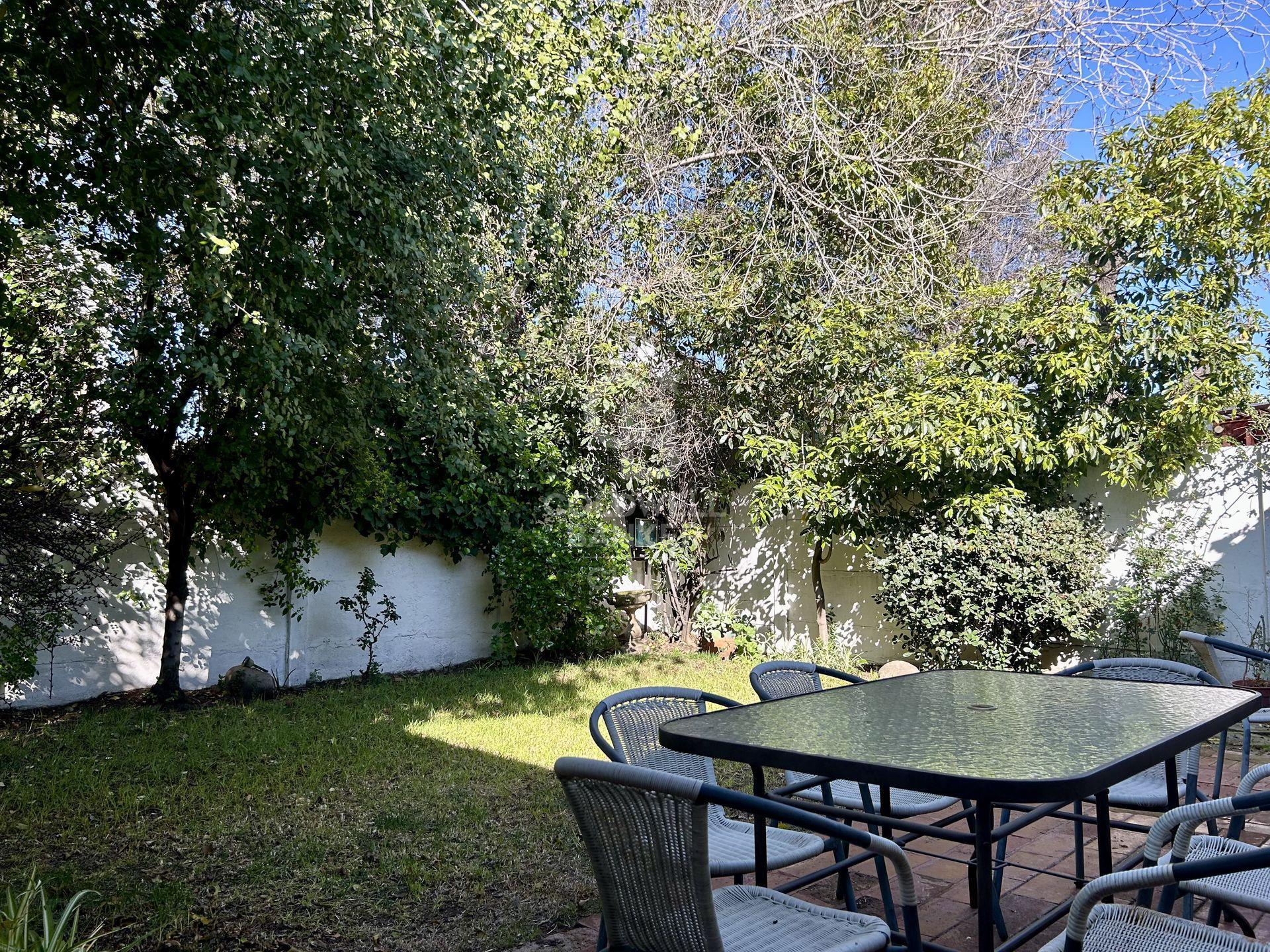 Vitacura, Chile, 3 Bedrooms Bedrooms, ,2 BathroomsBathrooms,Residential,For Sale,1867345