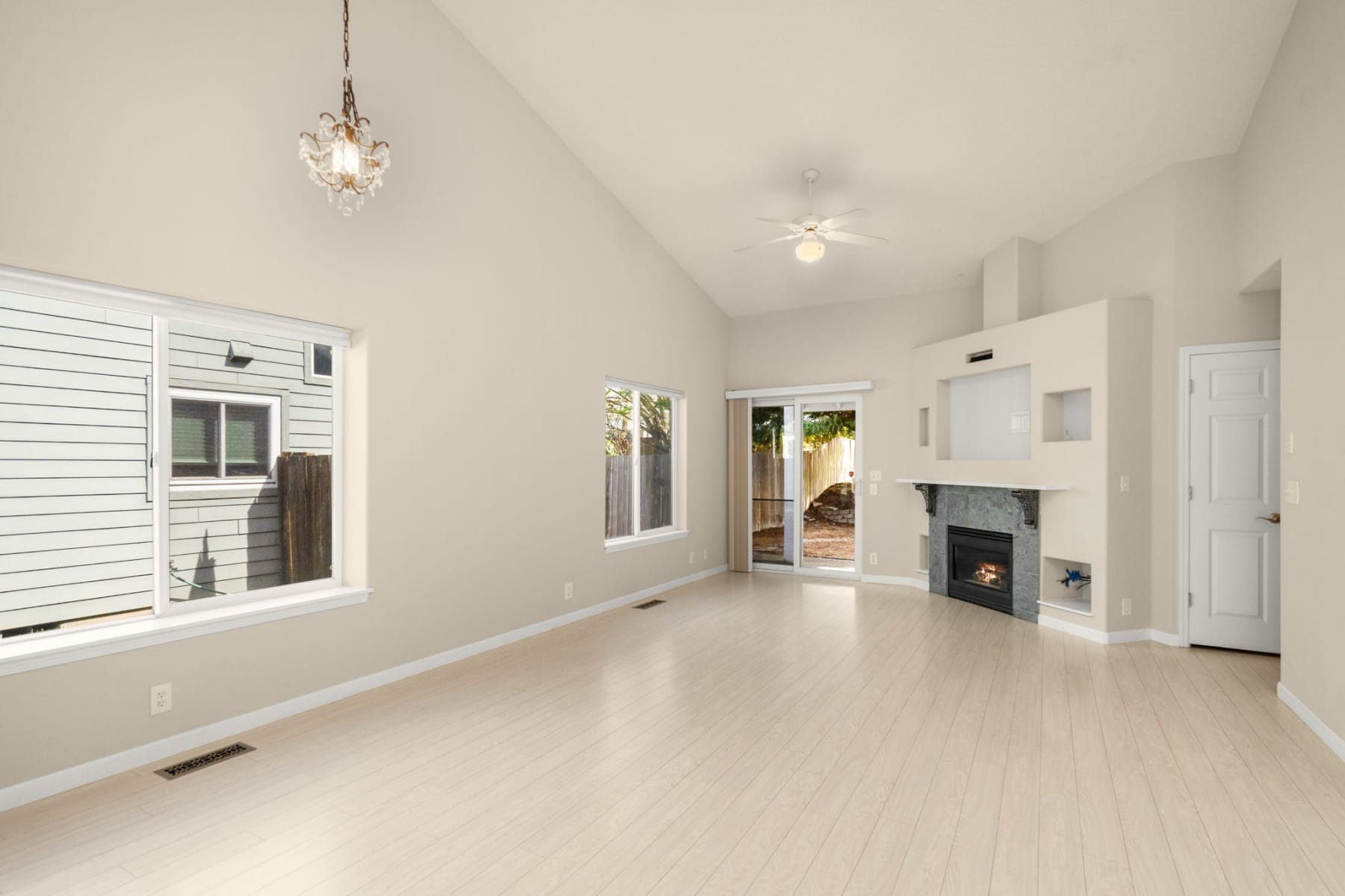  1464 NE 87TH AVE Hillsboro, OR 97006 - 物件實景