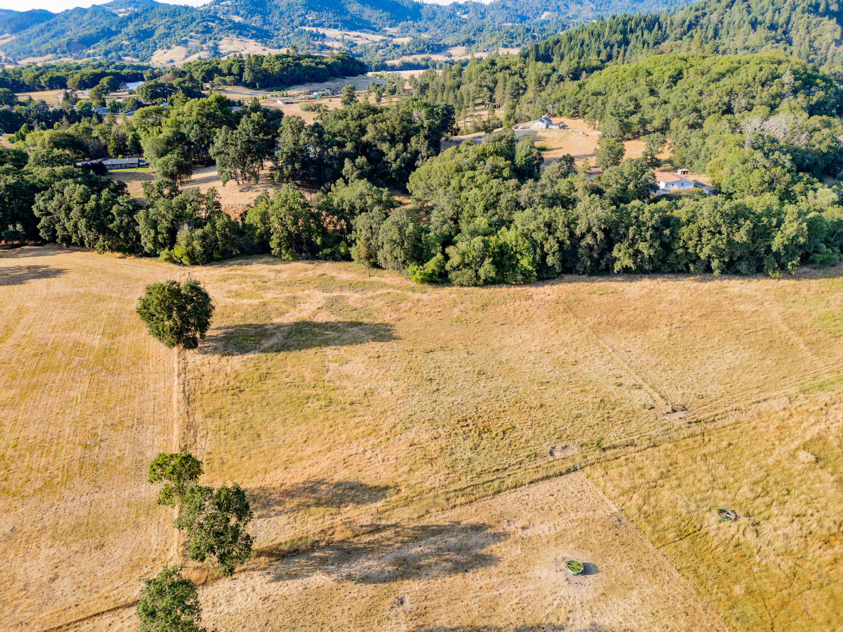 Willits, California, 95490, United States, 3 Bedrooms Bedrooms, ,2 BathroomsBathrooms,Residential,For Sale,1883434