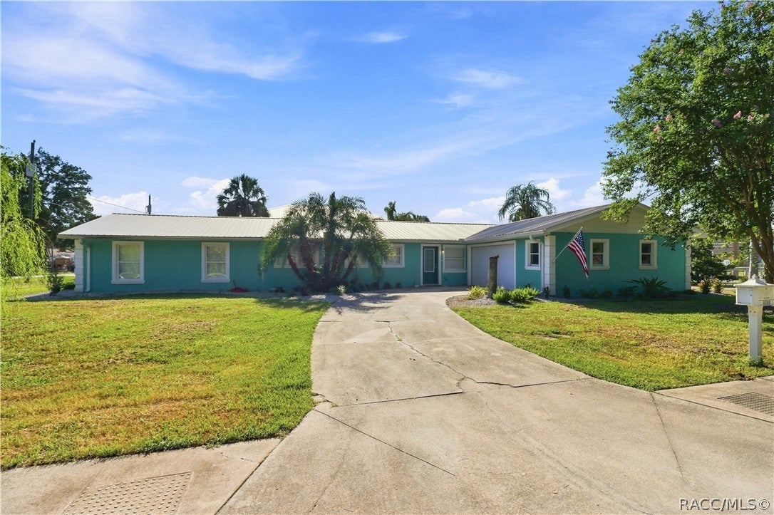 21st Ct, Crystal River, FL 34428 #1
