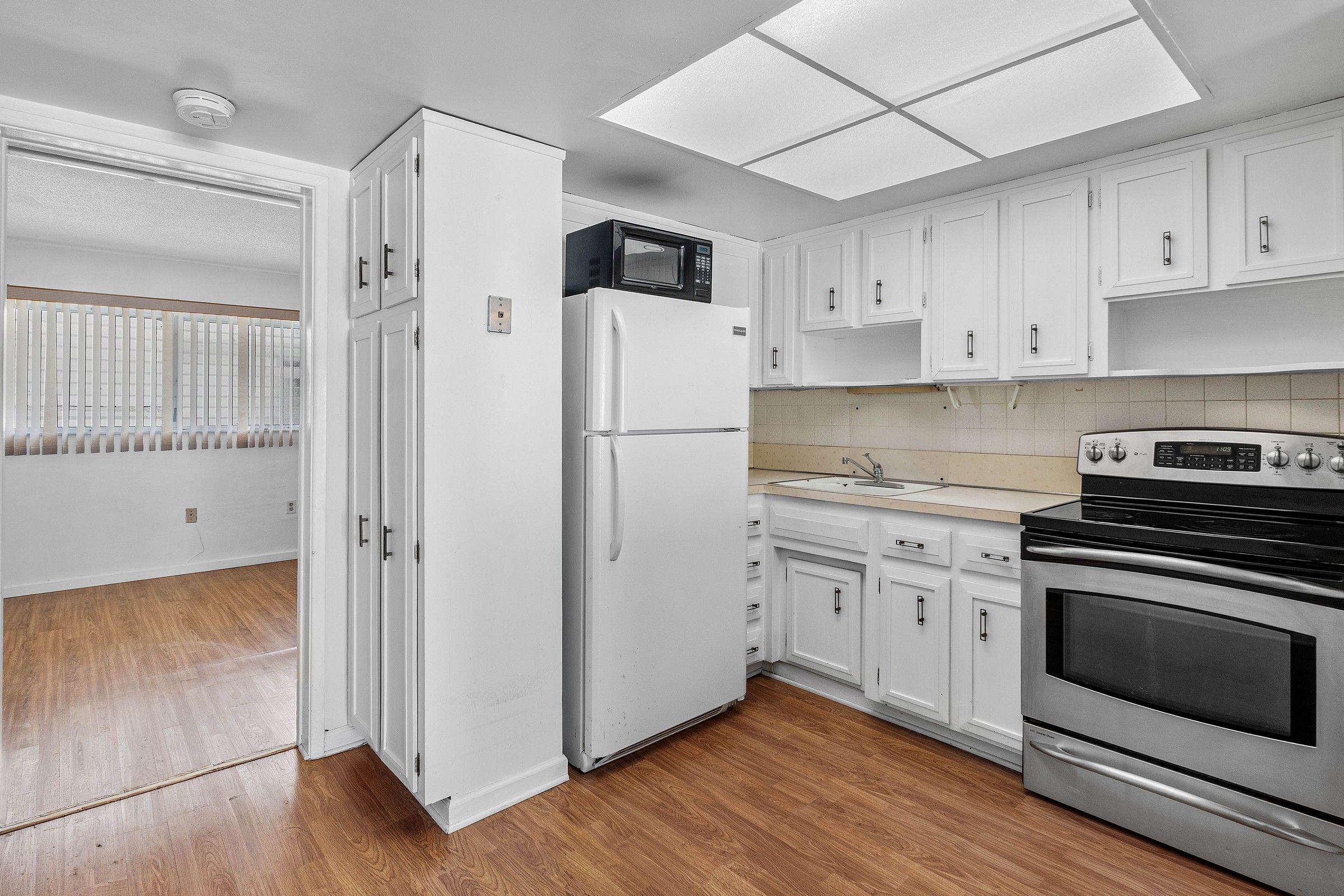  1110 N Riverside Drive, Pompano Beach, FL, 33062 - 物件實景