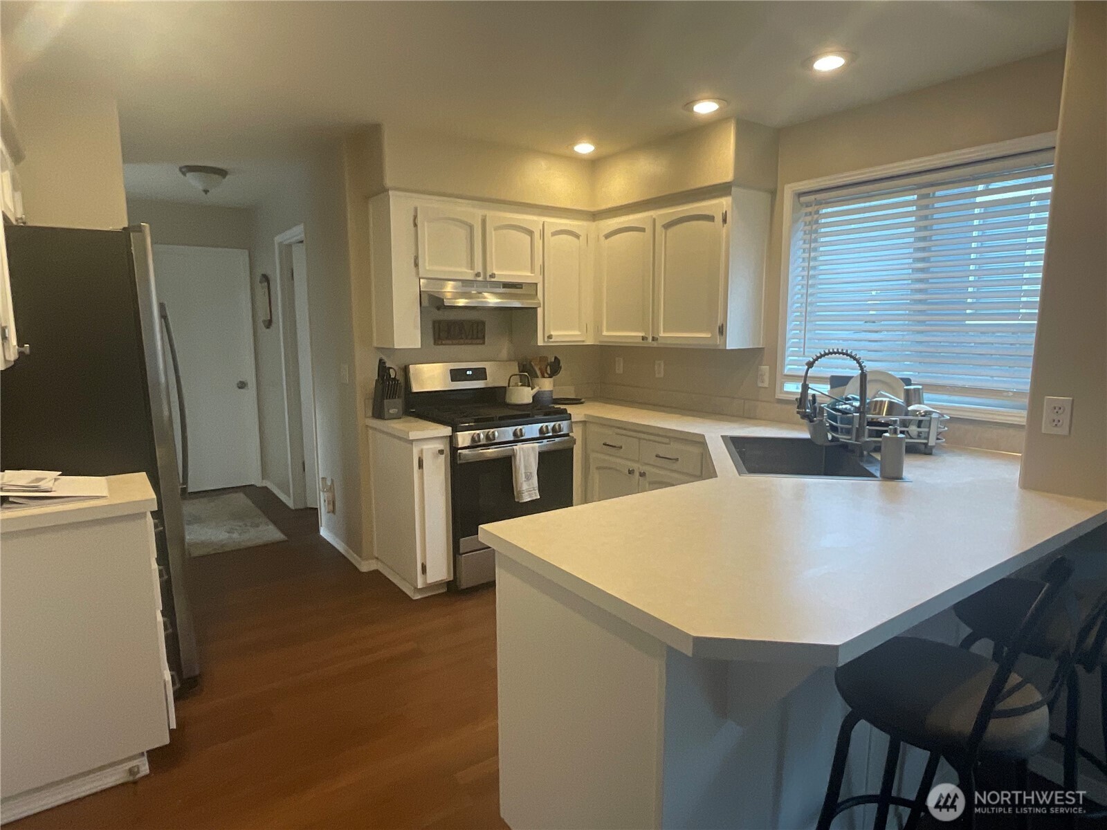 Oak Harbor, Washington, 98277, United States, 3 Bedrooms Bedrooms, ,2 BathroomsBathrooms,Residential,For Sale,2003169