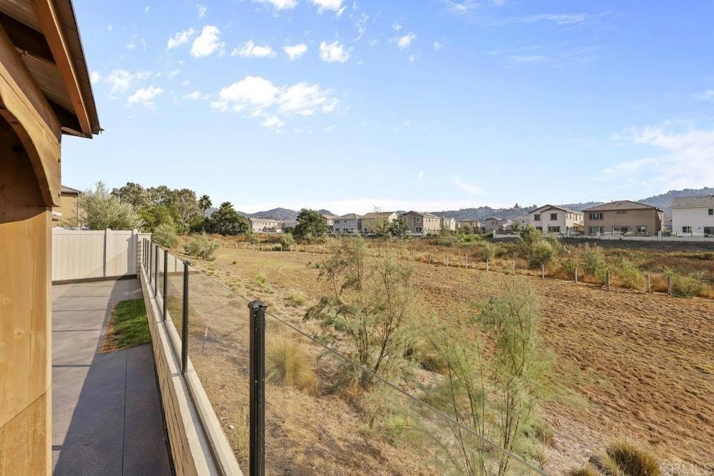 Valley Center, California, 92082, United States, 5 Bedrooms Bedrooms, ,4 BathroomsBathrooms,Residential,For Sale,1950839