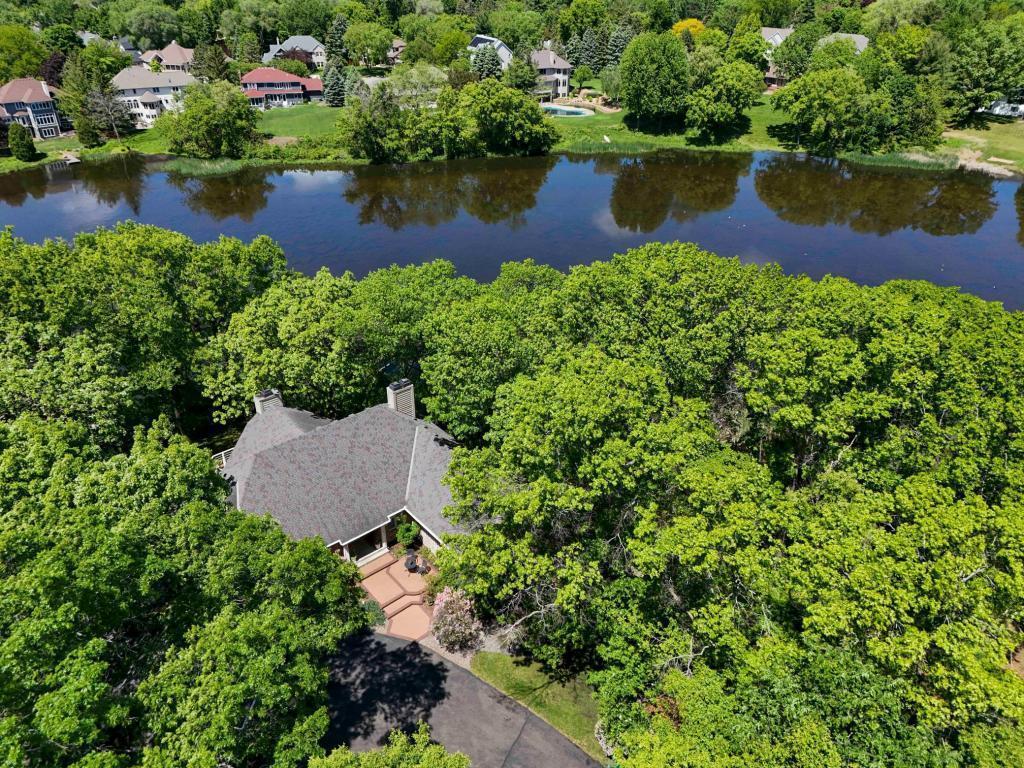 Mendota Heights, Minnesota, 55118, United States, 4 Bedrooms Bedrooms, ,3 BathroomsBathrooms,Residential,For Sale,1836960