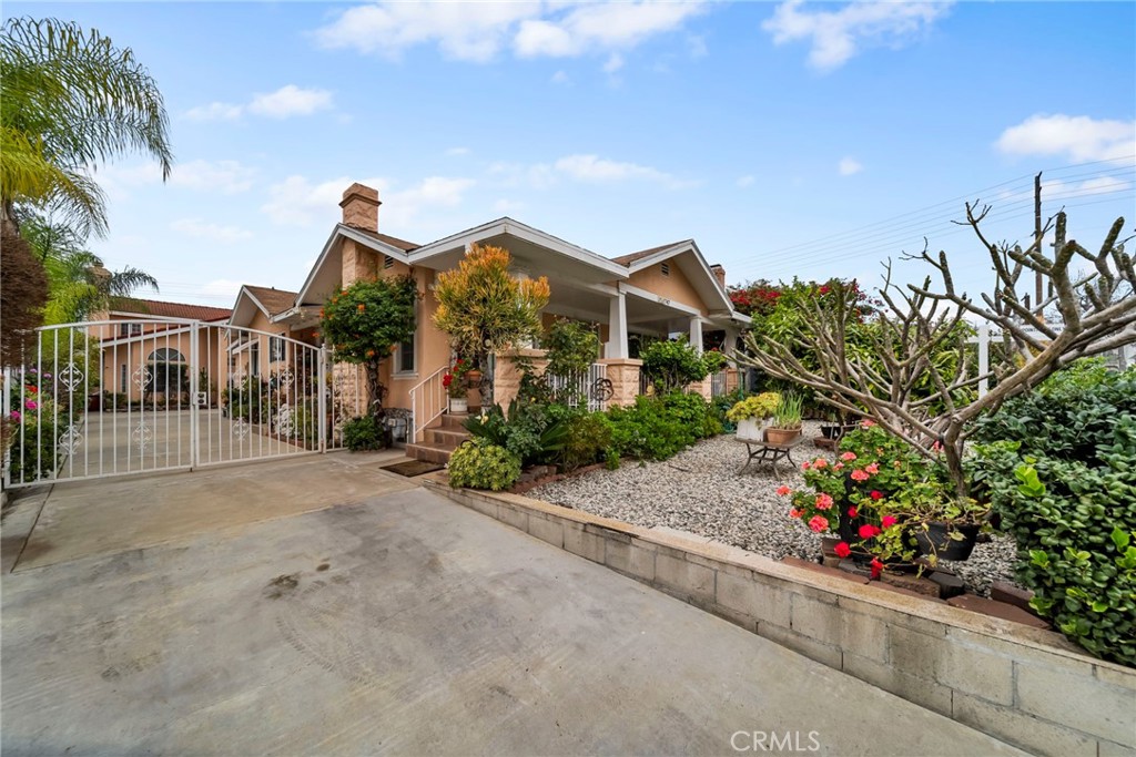 Los Angeles, California, 90041, United States, ,Residential,For Sale,2013561