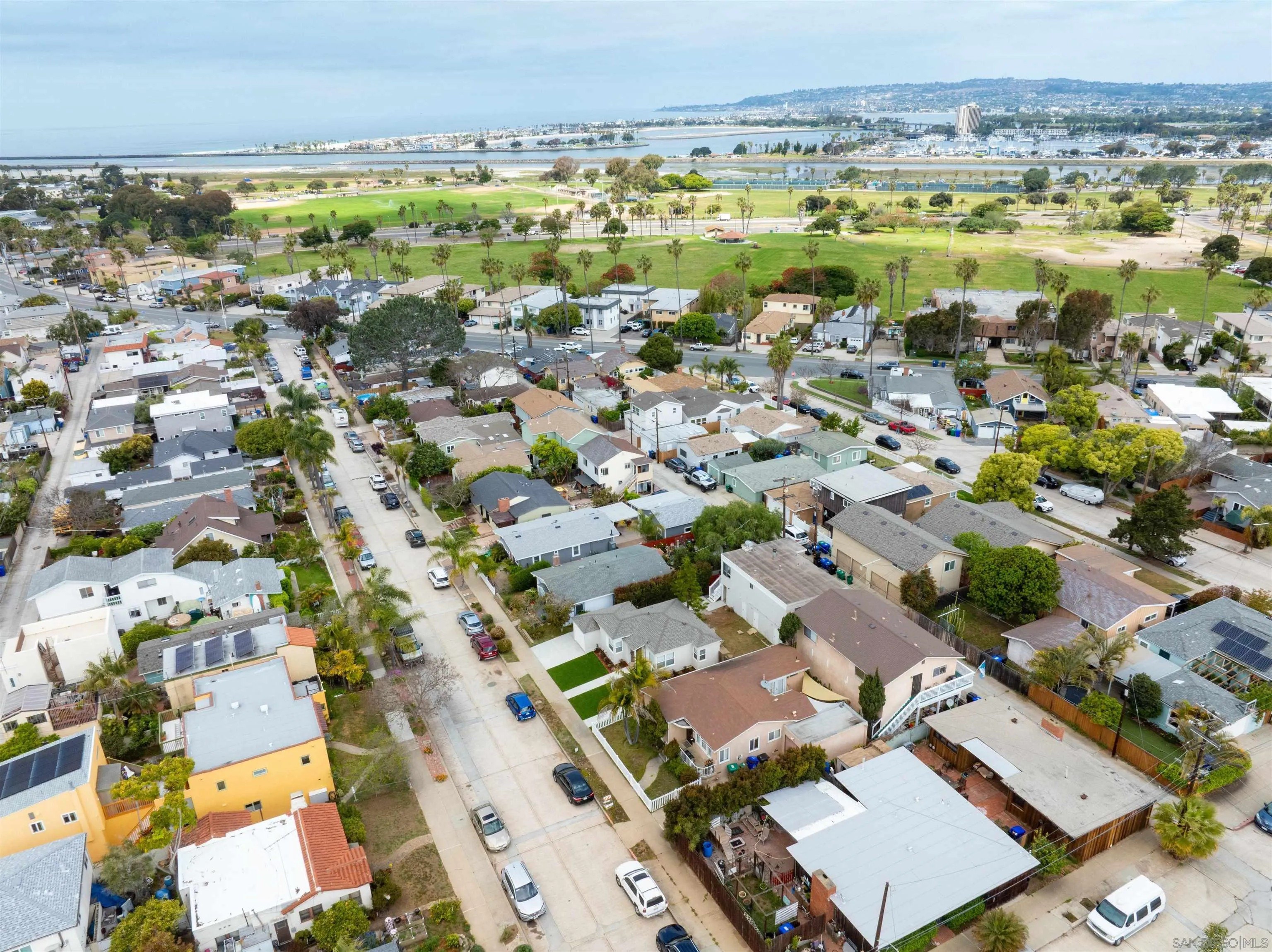 San Diego, California, 92107, United States, 4 Bedrooms Bedrooms, ,1 BathroomBathrooms,Residential,For Sale,1912111