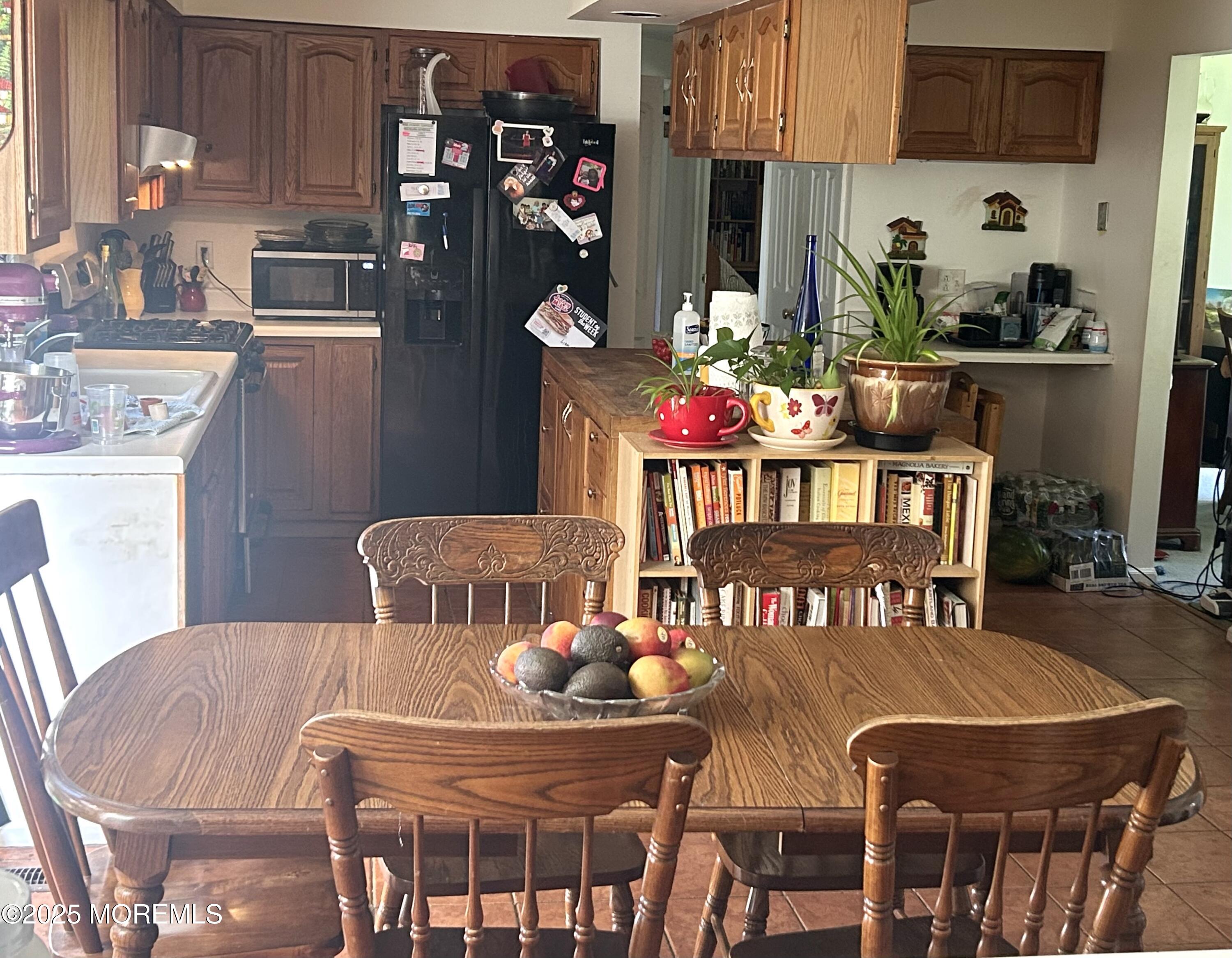 Jackson, New Jersey, 08527, United States, 5 Bedrooms Bedrooms, ,3 BathroomsBathrooms,Residential,For Sale,1975913