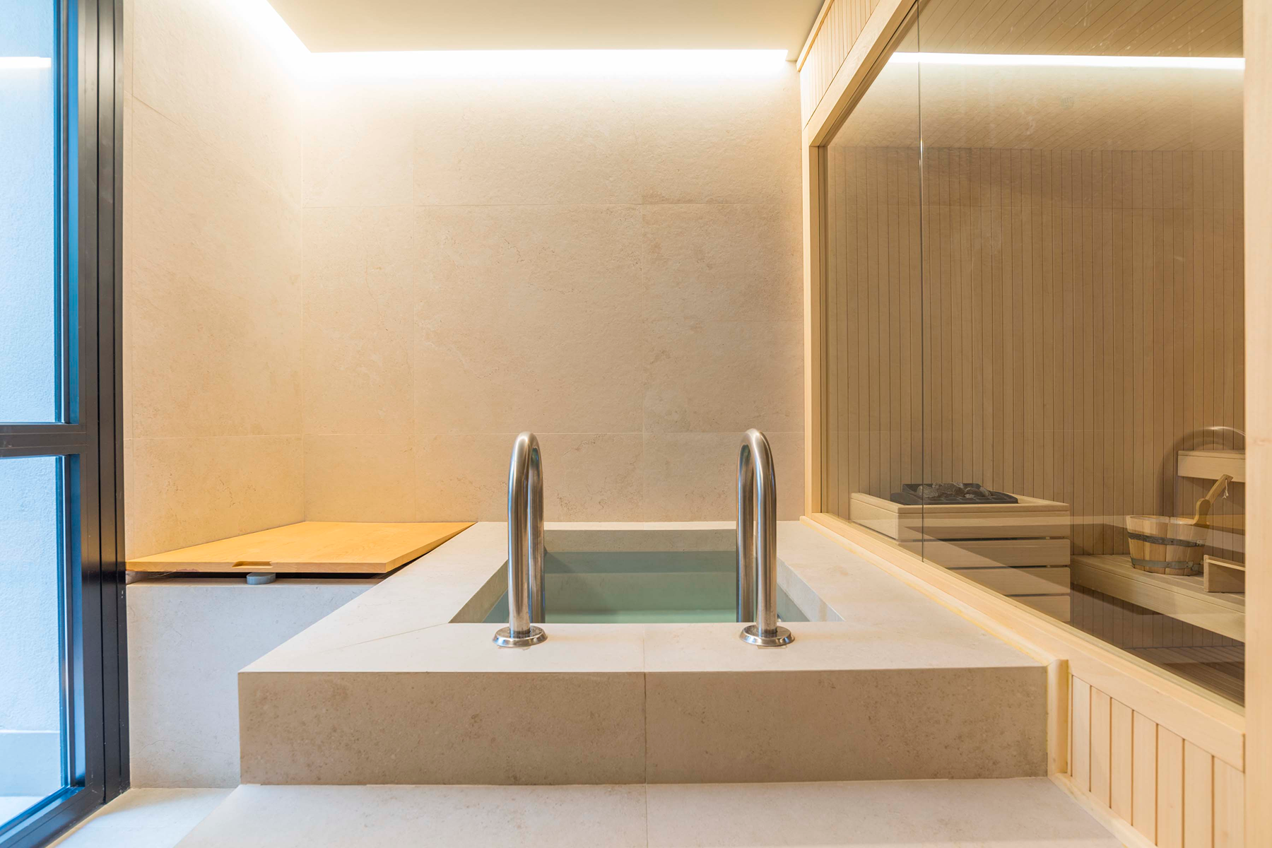  Modern flat with rooftop and pool in the heart of Madrid - 物件實景