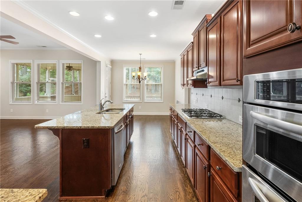 Mableton, Georgia, 30126, United States, 5 Bedrooms Bedrooms, ,4 BathroomsBathrooms,Residential,For Sale,1924868