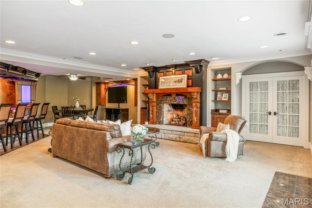 St Charles, Missouri, 63304, United States, 4 Bedrooms Bedrooms, ,6 BathroomsBathrooms,Residential,For Sale,1992889