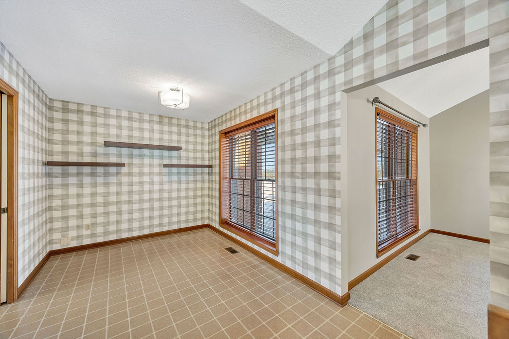 Oxford, Ohio, 45056, United States, 3 Bedrooms Bedrooms, ,3 BathroomsBathrooms,Residential,For Sale,2014049