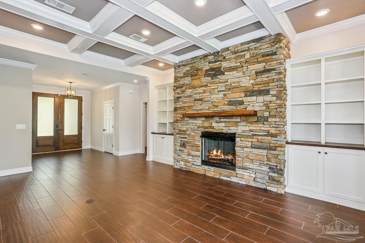 Pace, Florida, 32571, United States, 5 Bedrooms Bedrooms, ,4 BathroomsBathrooms,Residential,For Sale,1941978