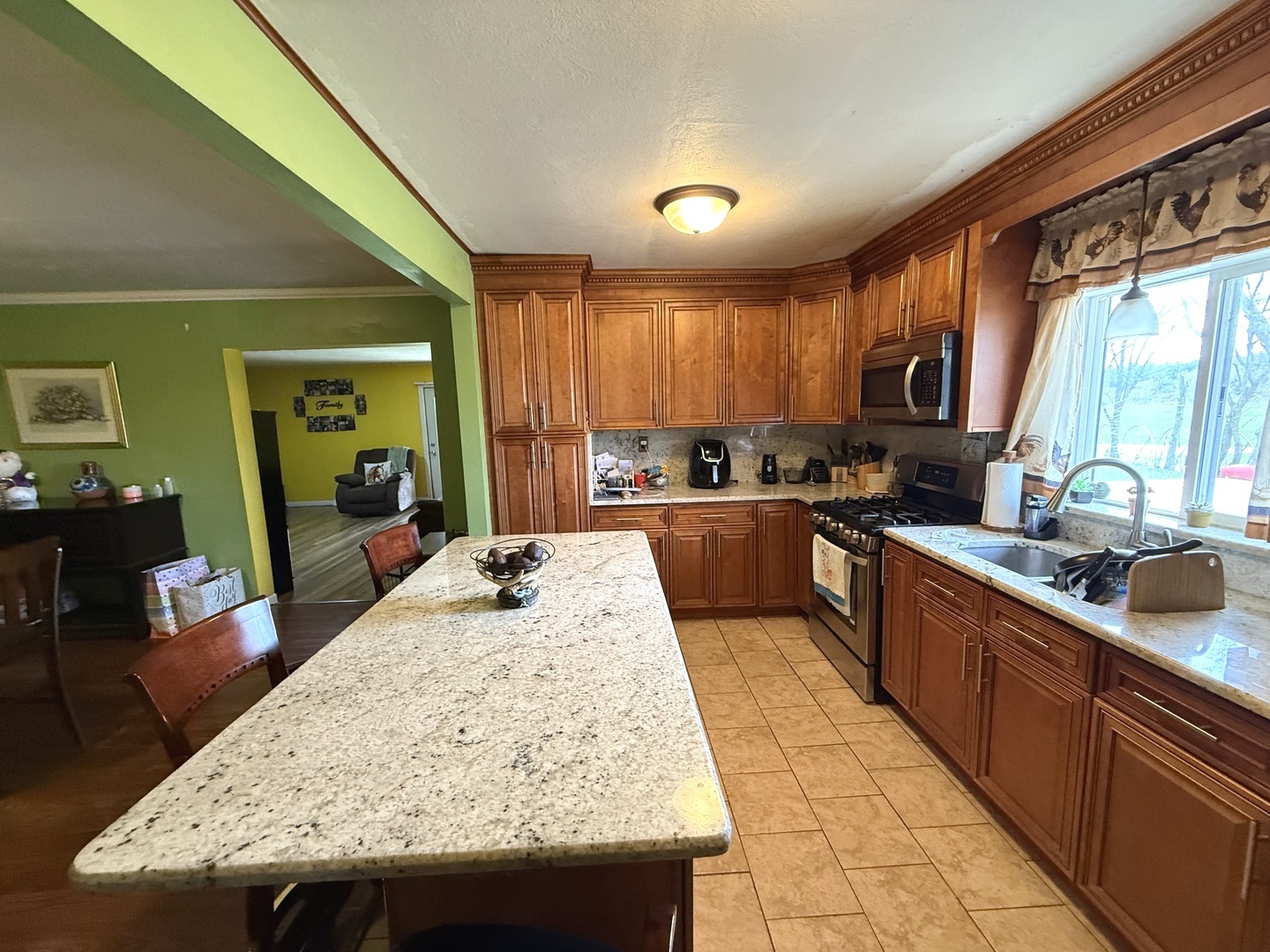 Belvidere, Illinois, 61008, United States, 3 Bedrooms Bedrooms, ,3 BathroomsBathrooms,Residential,For Sale,1795065