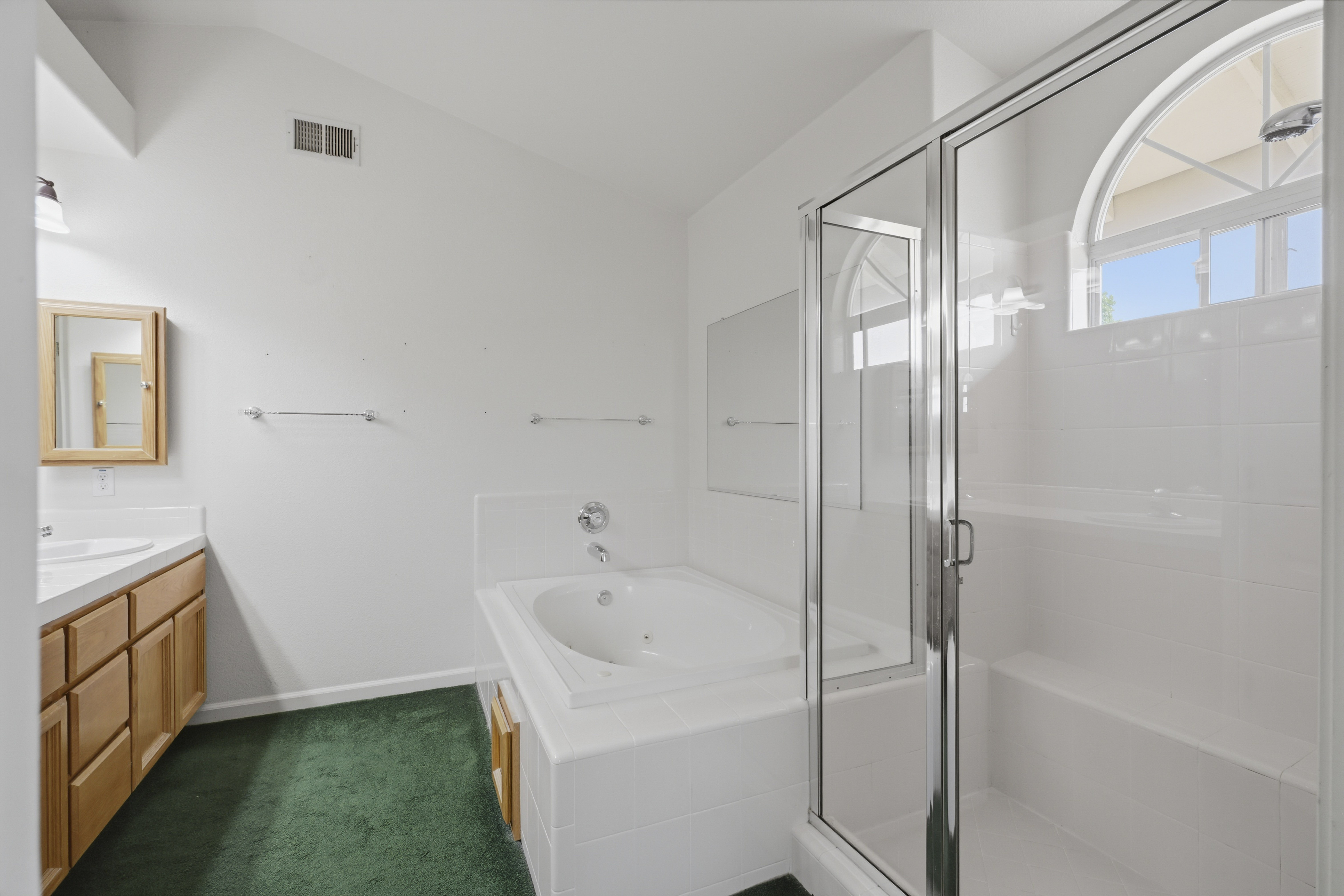  1240 Camino Capistrano, Roseville, CA 95747 - 物件實景