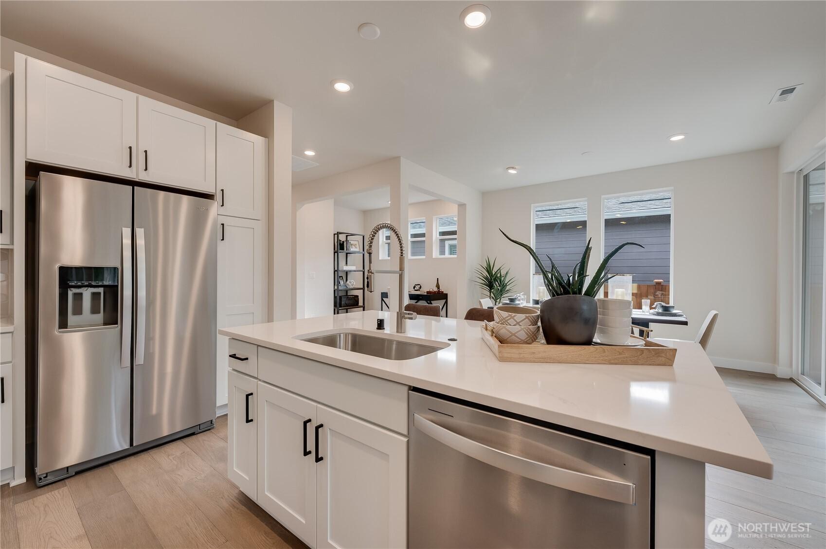 BLACK DIAMOND, Washington, 98010, United States, 2 Bedrooms Bedrooms, ,2 BathroomsBathrooms,Residential,For Sale,1744150