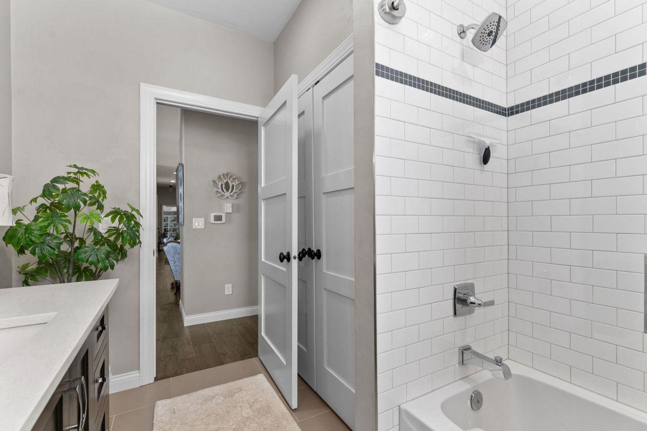 GREENVILLE, Wisconsin, 54942, United States, 4 Bedrooms Bedrooms, ,4 BathroomsBathrooms,Residential,For Sale,1779094