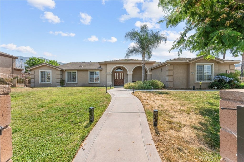 Yucaipa, California, 92399, United States, 4 Bedrooms Bedrooms, ,3 BathroomsBathrooms,Residential,For Sale,1895325