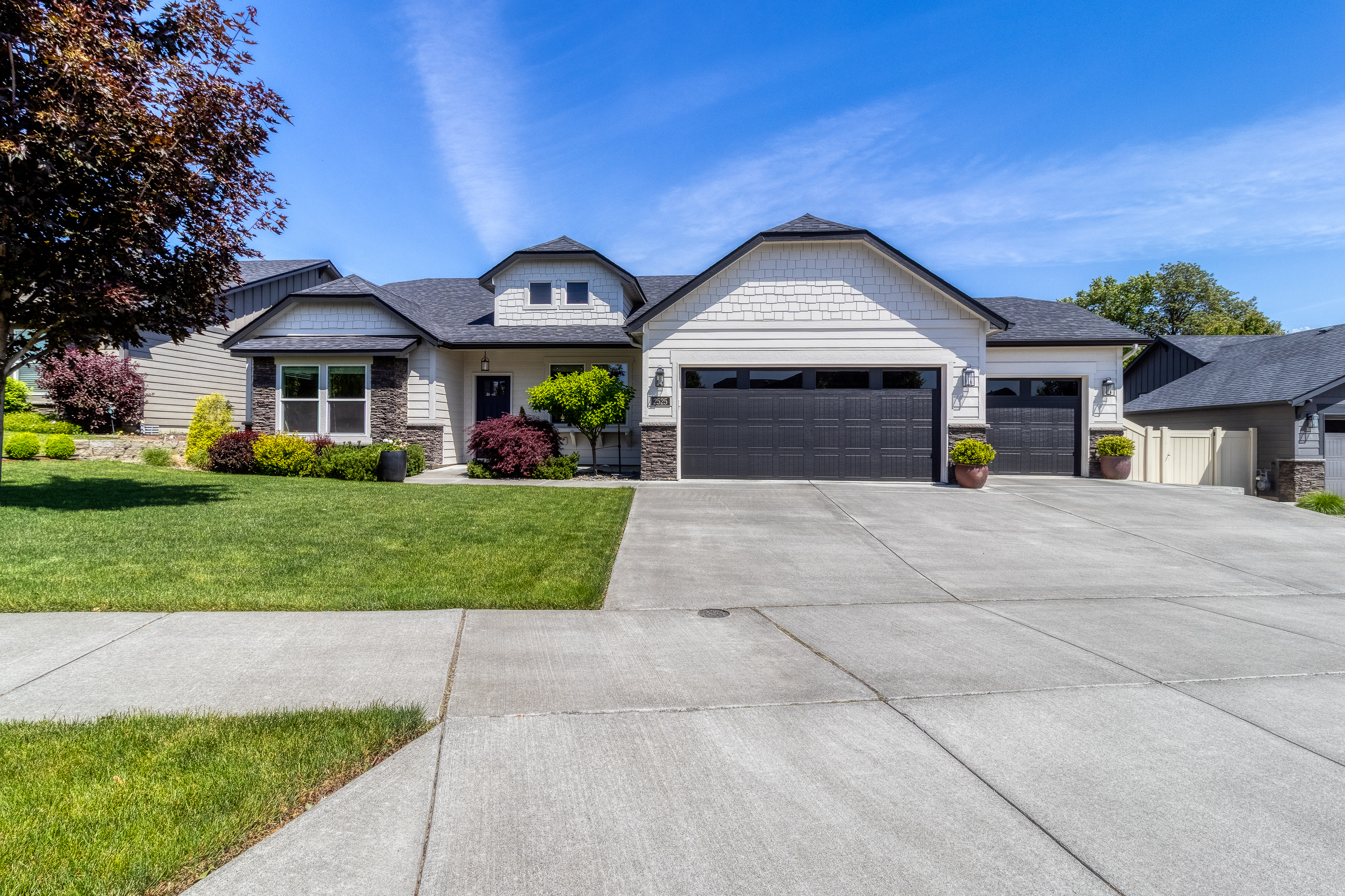  2525 Wedgewood Rd - 物件實景