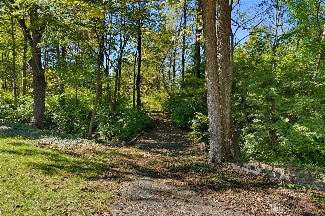 Brookville, Ohio, 45309, United States, 3 Bedrooms Bedrooms, ,4 BathroomsBathrooms,Residential,For Sale,1995742