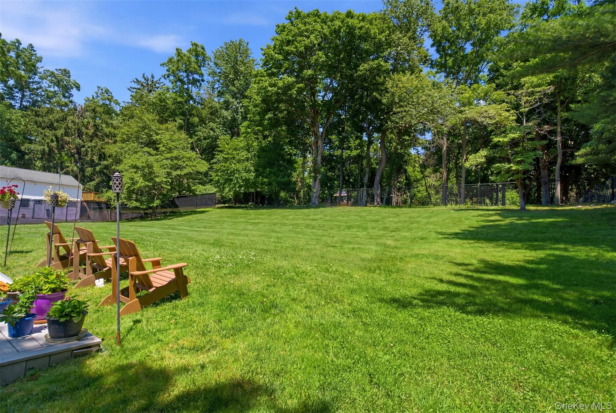  355 Bread And Cheese Hollow Road, Northport, NY, 11768 - 物件實景