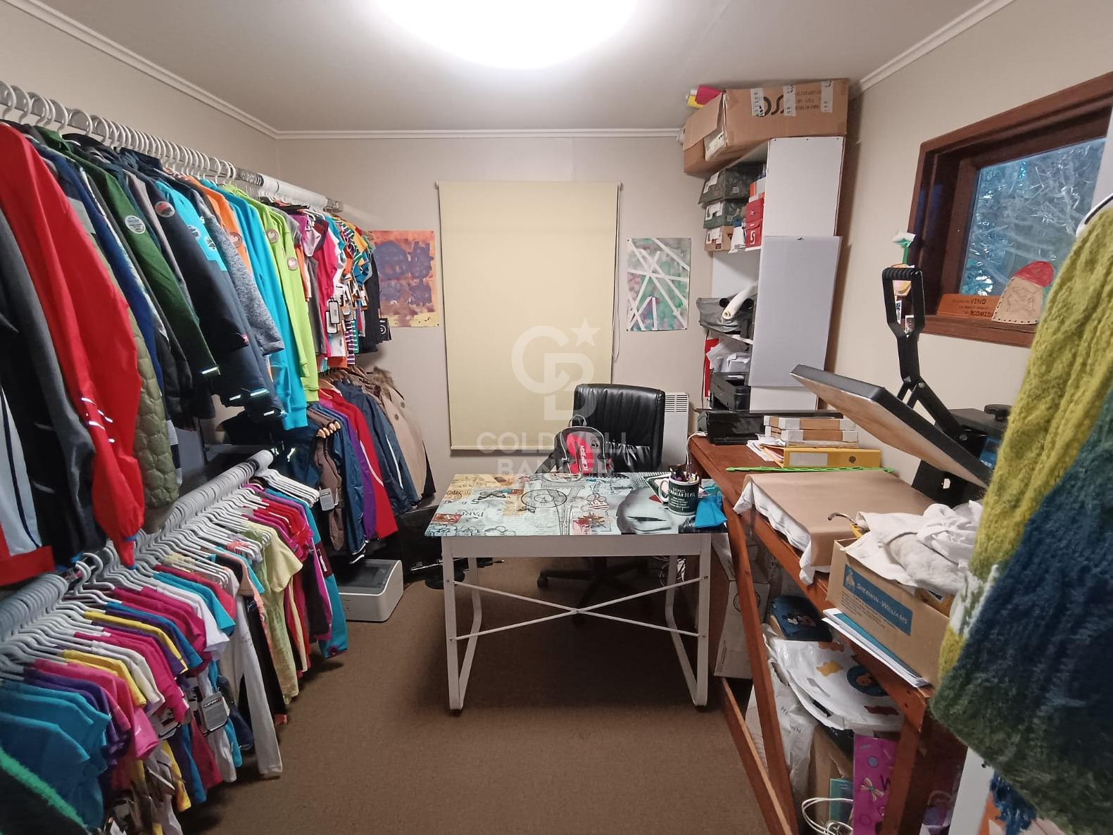 Puerto Varas, Chile, 4 Bedrooms Bedrooms, ,4 BathroomsBathrooms,Residential,For Sale,1987721