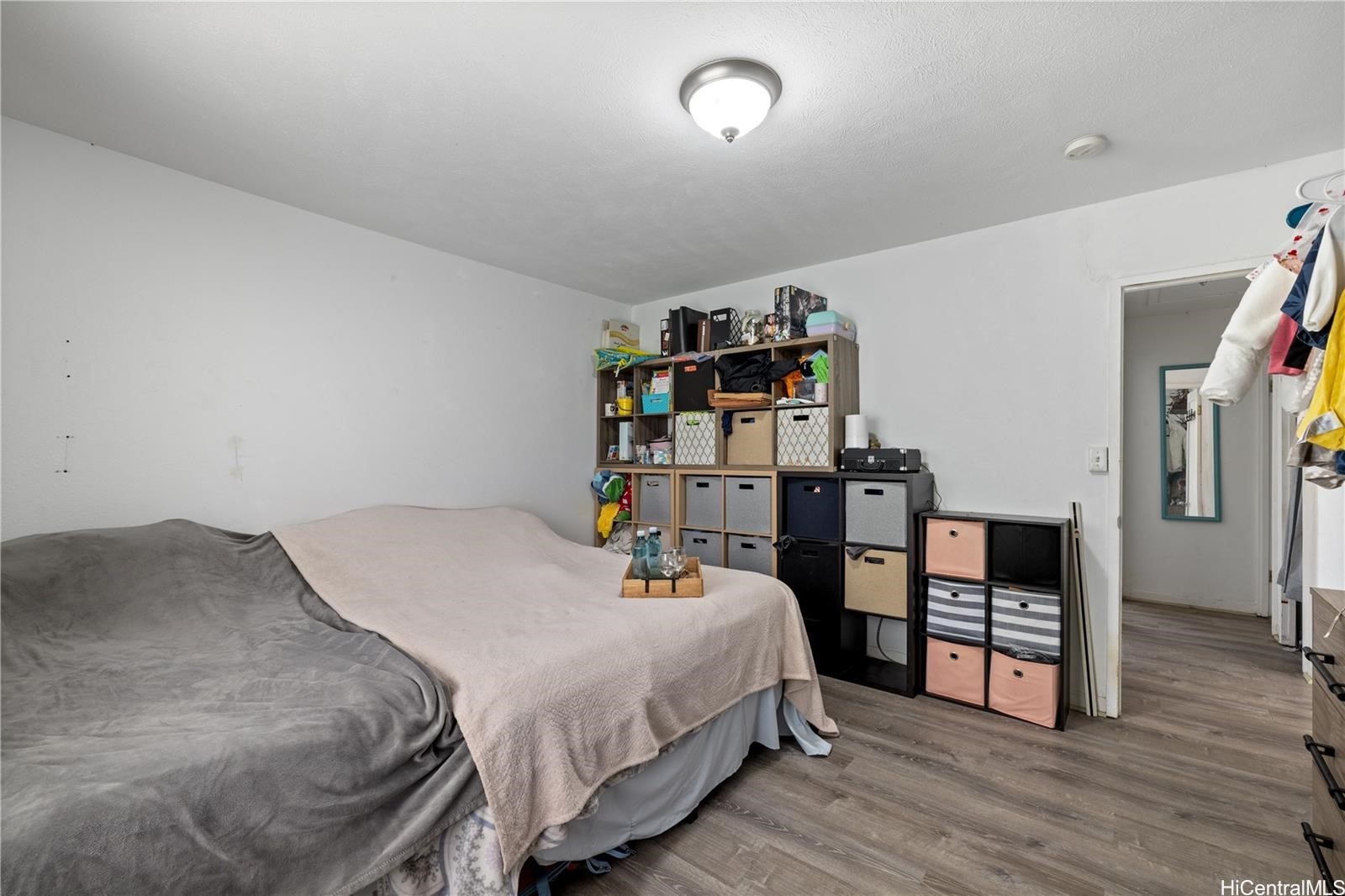 Honolulu, Hawaii, 96817, United States, 3 Bedrooms Bedrooms, ,2 BathroomsBathrooms,Residential,For Sale,1986474