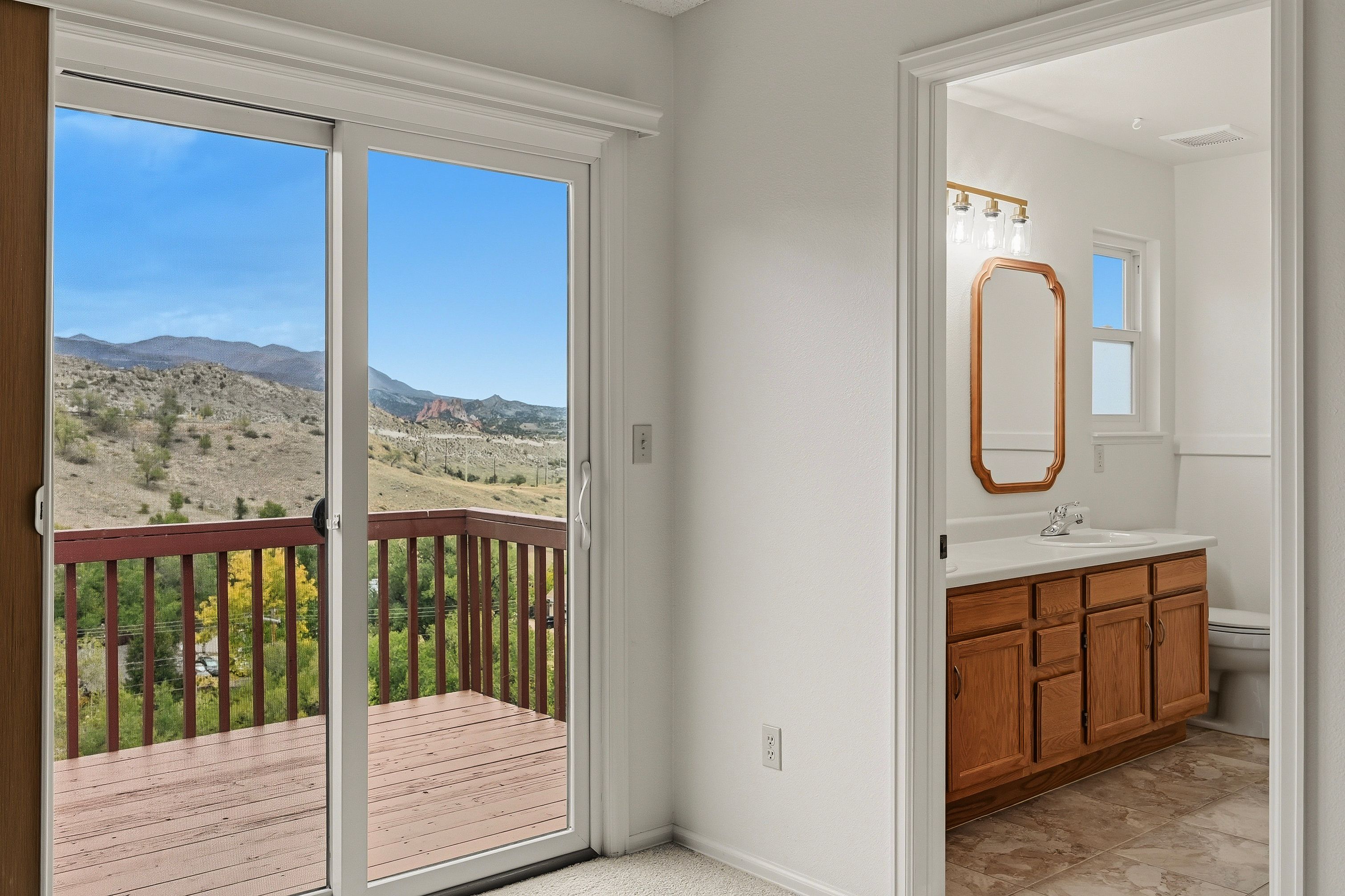  Garden of the Gods View Walkout Home - 物件實景