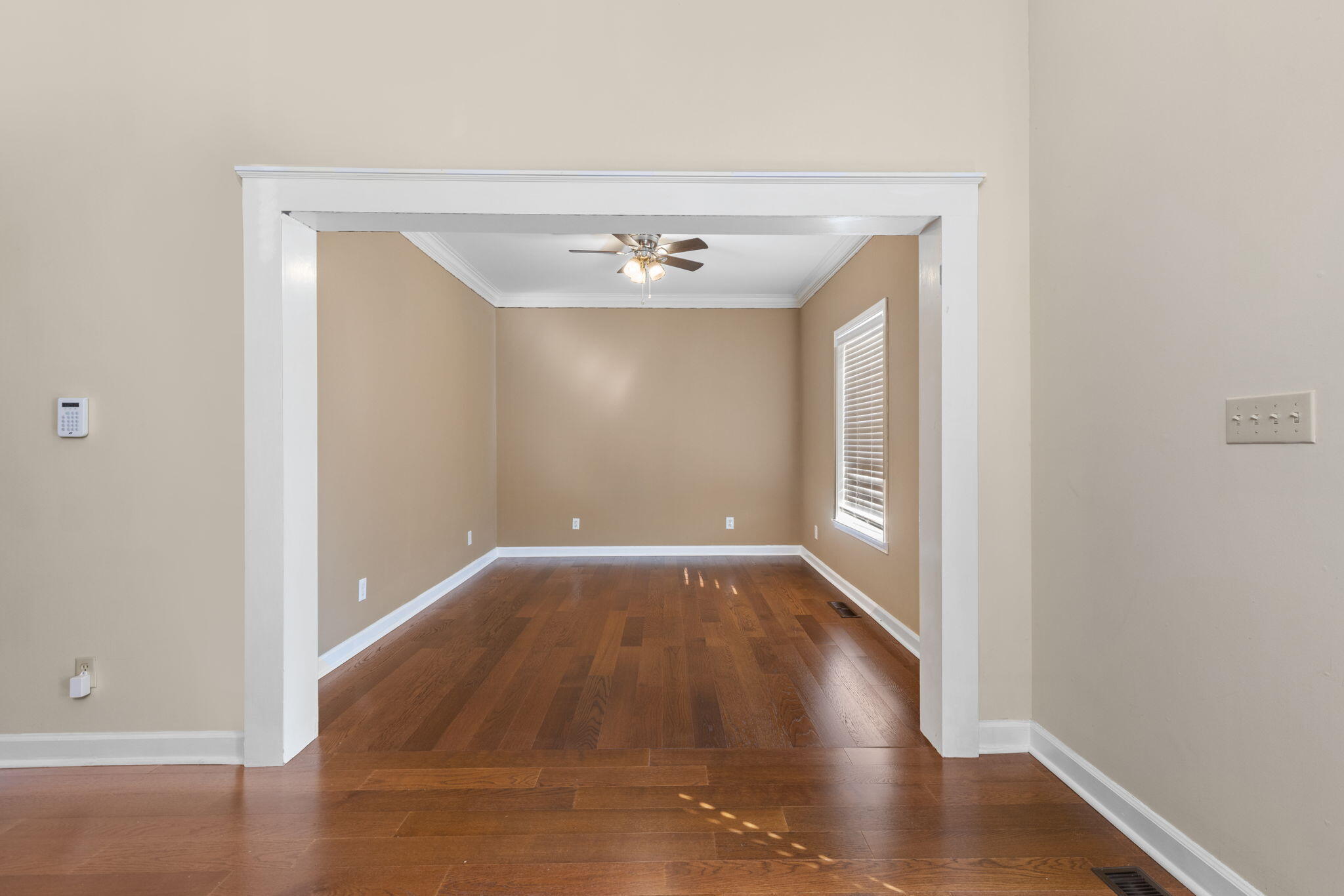 Belden, Mississippi, 38826, United States, 5 Bedrooms Bedrooms, ,4 BathroomsBathrooms,Residential,For Sale,2007757