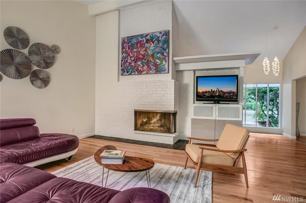 7704 88th PL, Mercer Island, Washington, 98040, United States, 4 Bedrooms Bedrooms, ,4 BathroomsBathrooms,Residential,For Sale,7704 88th PL,1435219