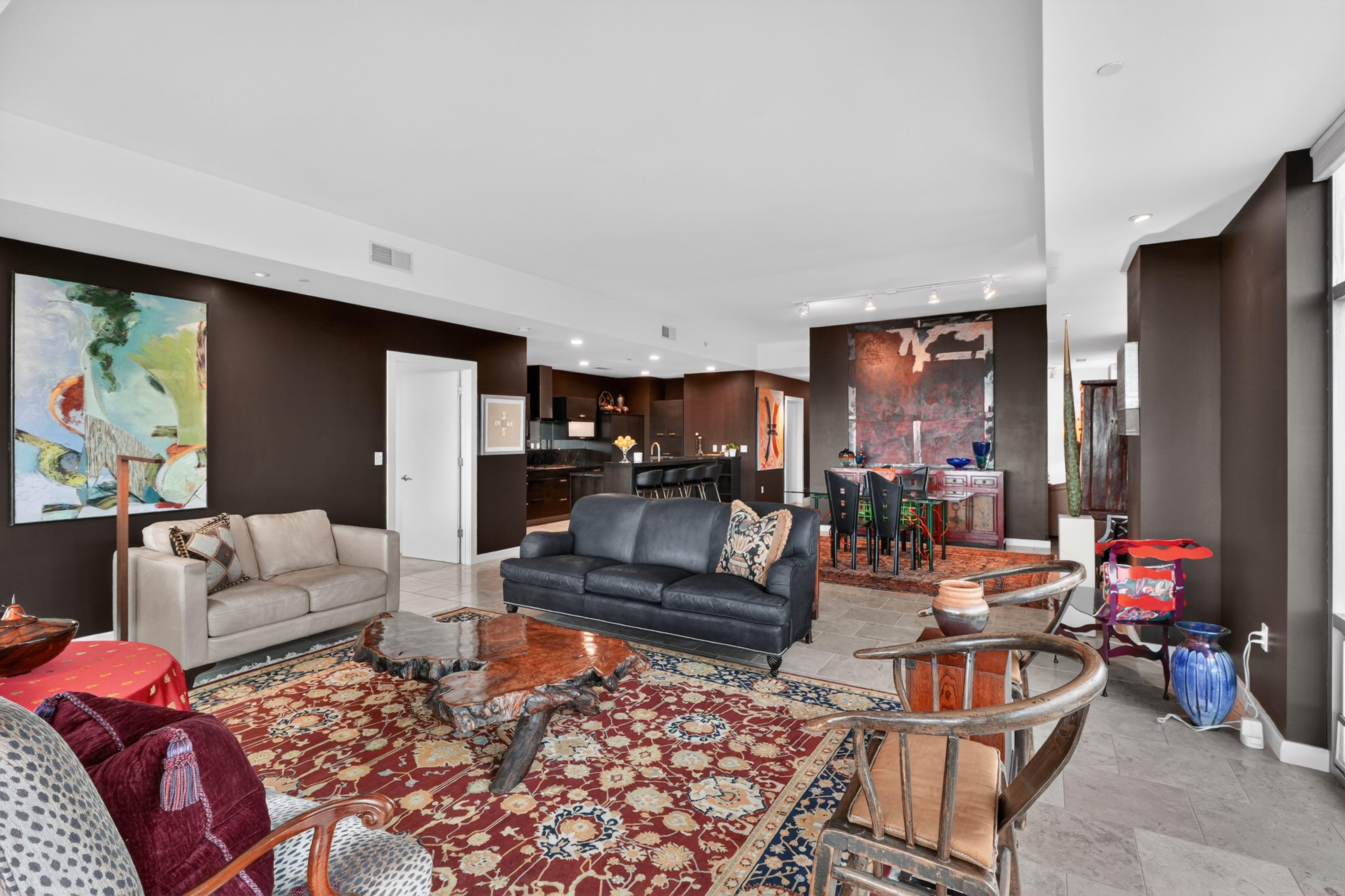  Luxury Sky-High Living in the Heart of Central West End - 物件實景