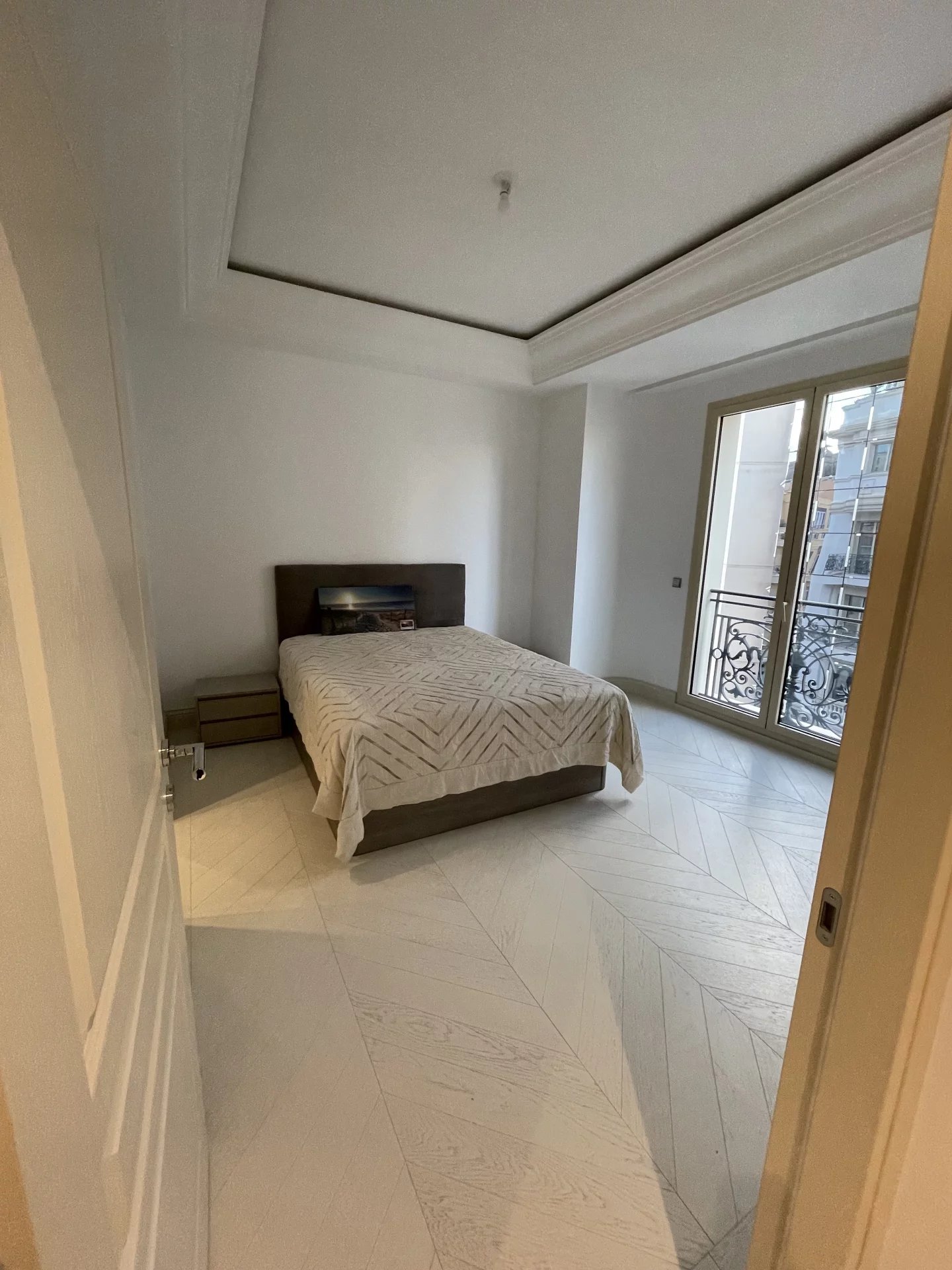 Monaco, 98000, MC, 3 Bedrooms Bedrooms, ,3 BathroomsBathrooms,Residential,For Sale,1608577