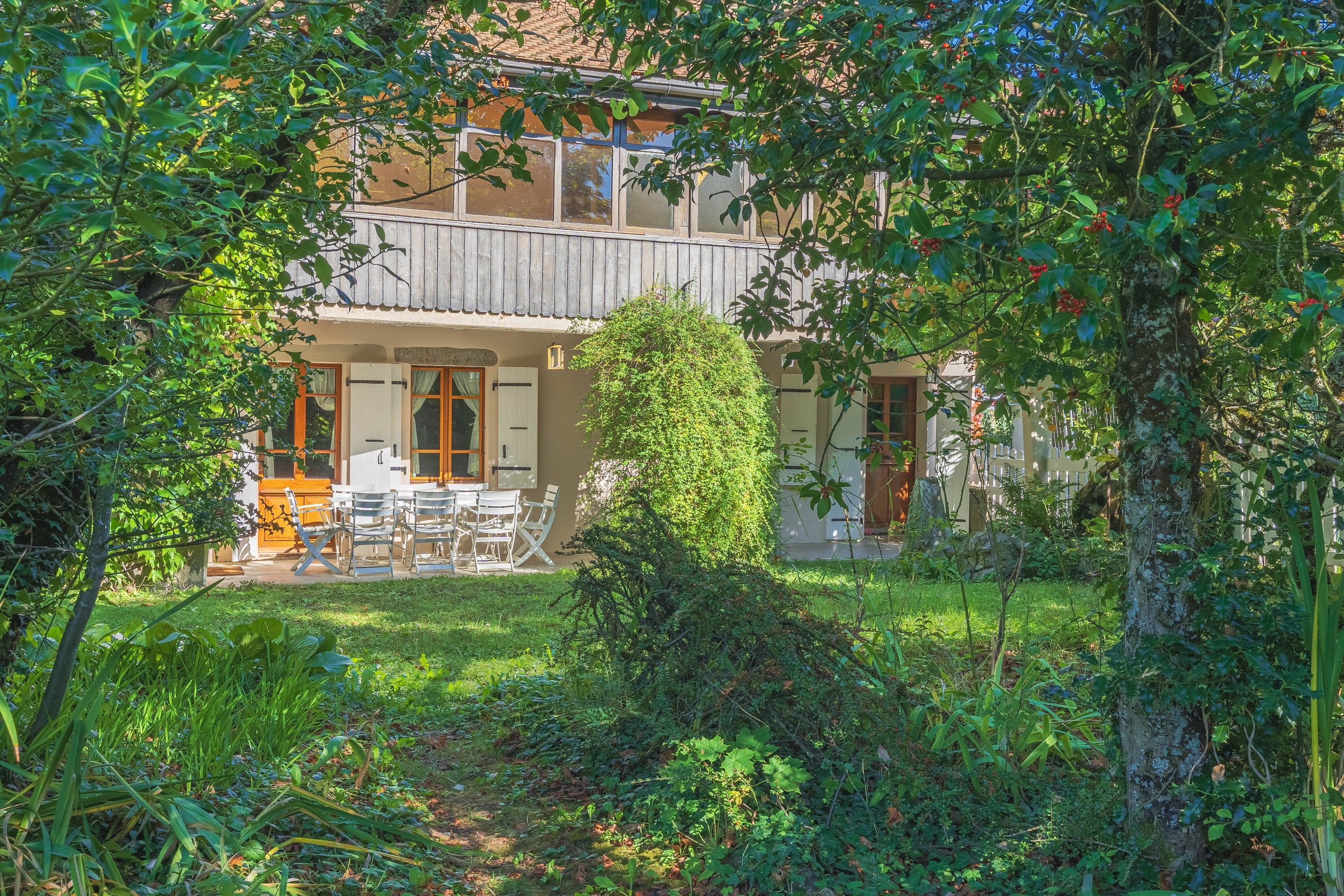  Authentic village house in the heart of Archamps, just steps from the Swiss bor… - 物件實景