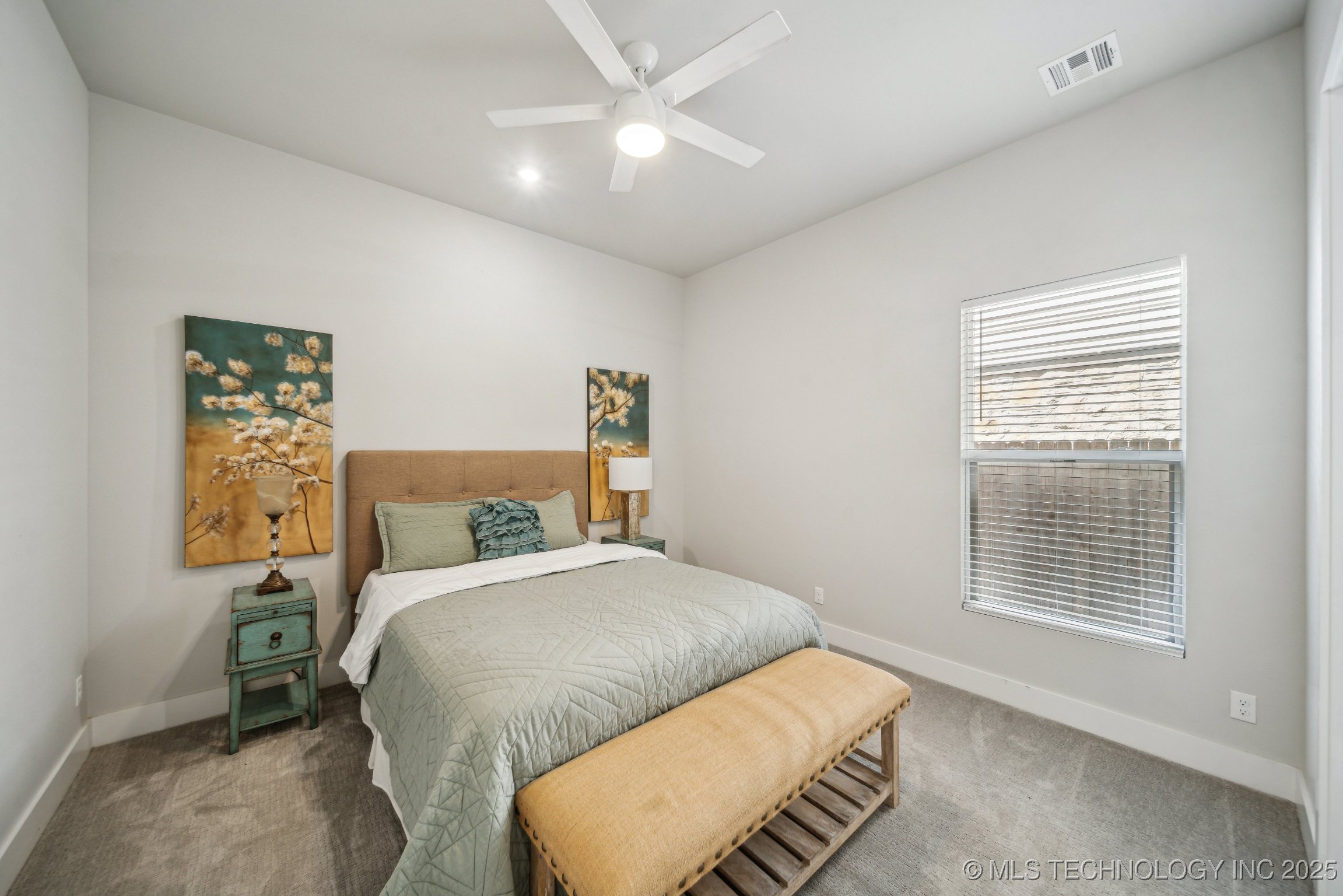 Tulsa, Oklahoma, 74105, United States, 4 Bedrooms Bedrooms, ,5 BathroomsBathrooms,Residential,For Sale,1827808