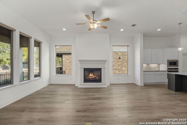 Boerne, Texas, 78006, United States, 4 Bedrooms Bedrooms, ,3 BathroomsBathrooms,Residential,For Sale,1848970