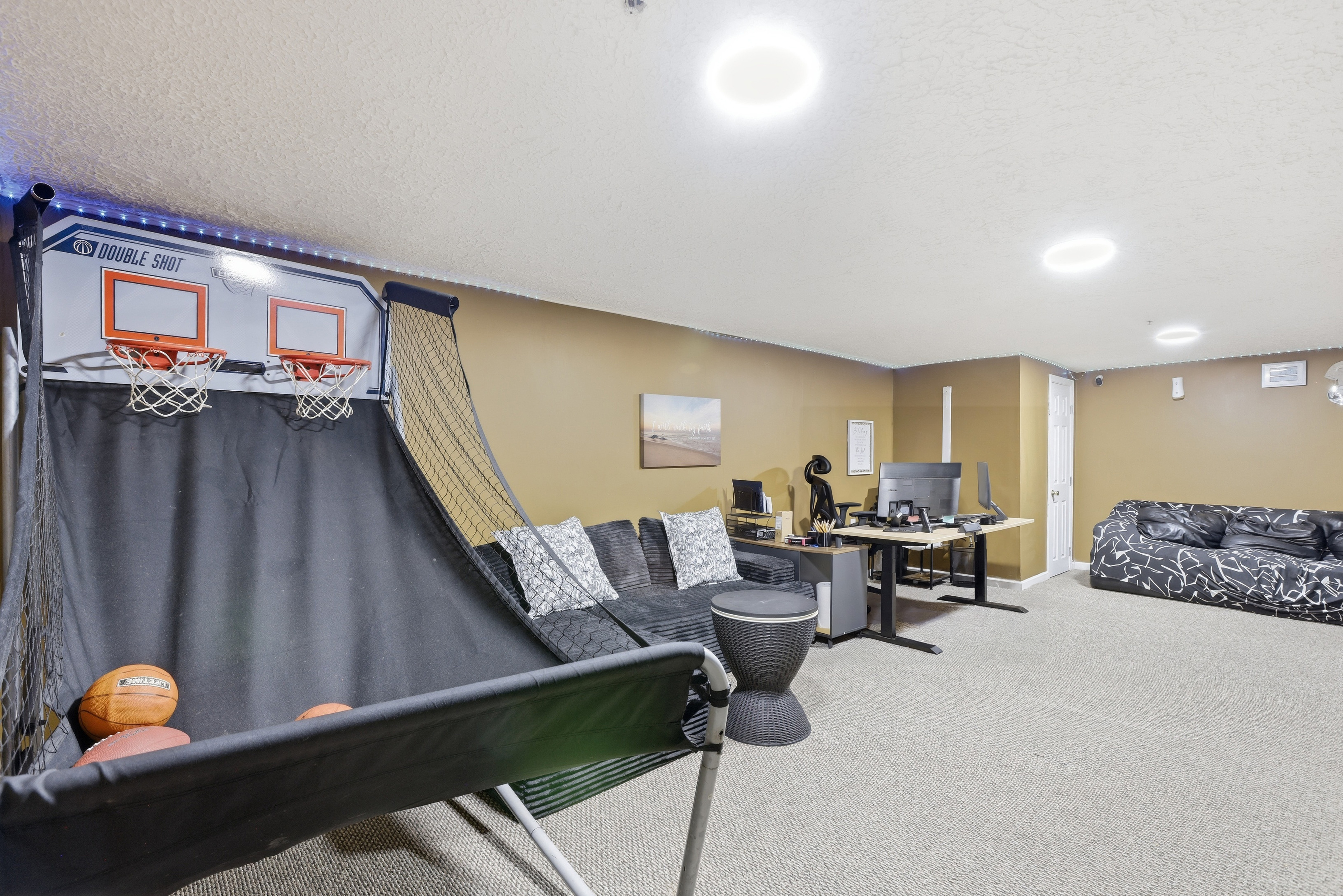  31 Patriot Rd, Fitchburg, MA, 01420 - 物件實景