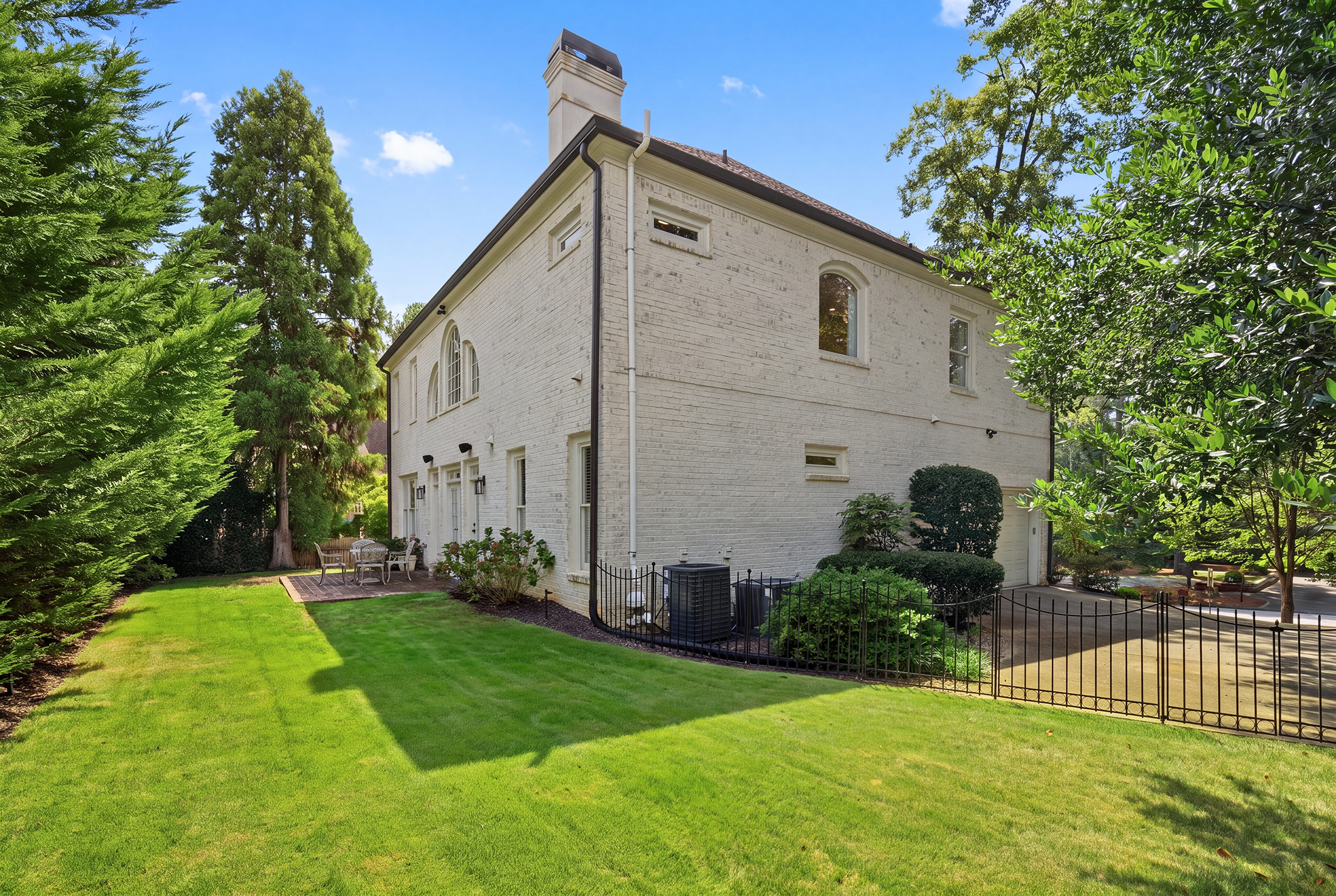  Beautifully Renovated Home in the Heart of Morningside - 物件實景