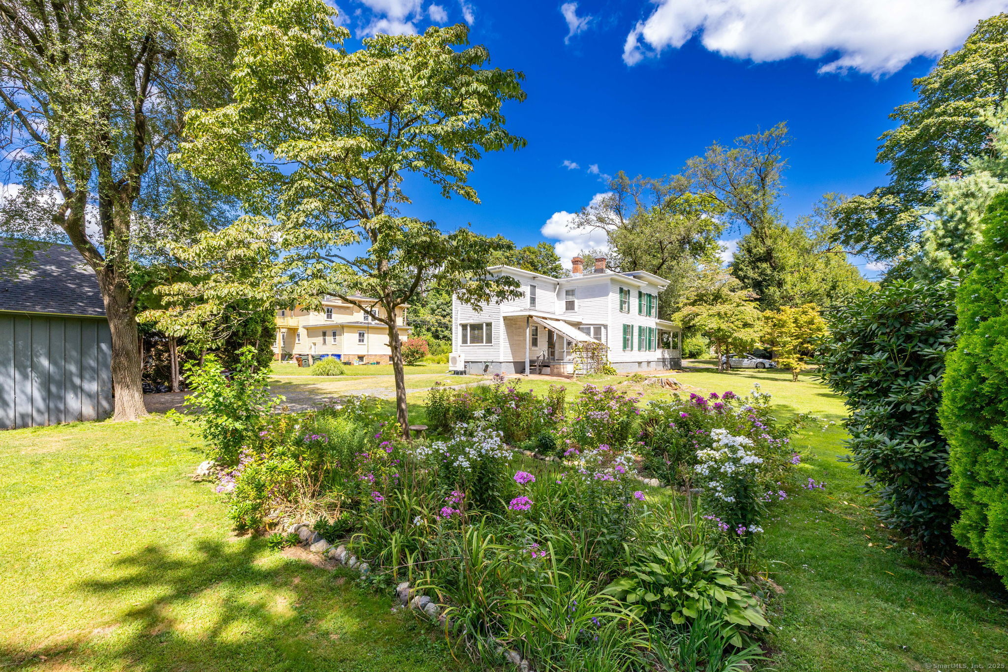 Wethersfield, Connecticut, 06109, United States, 4 Bedrooms Bedrooms, ,2 BathroomsBathrooms,Residential,For Sale,1939888